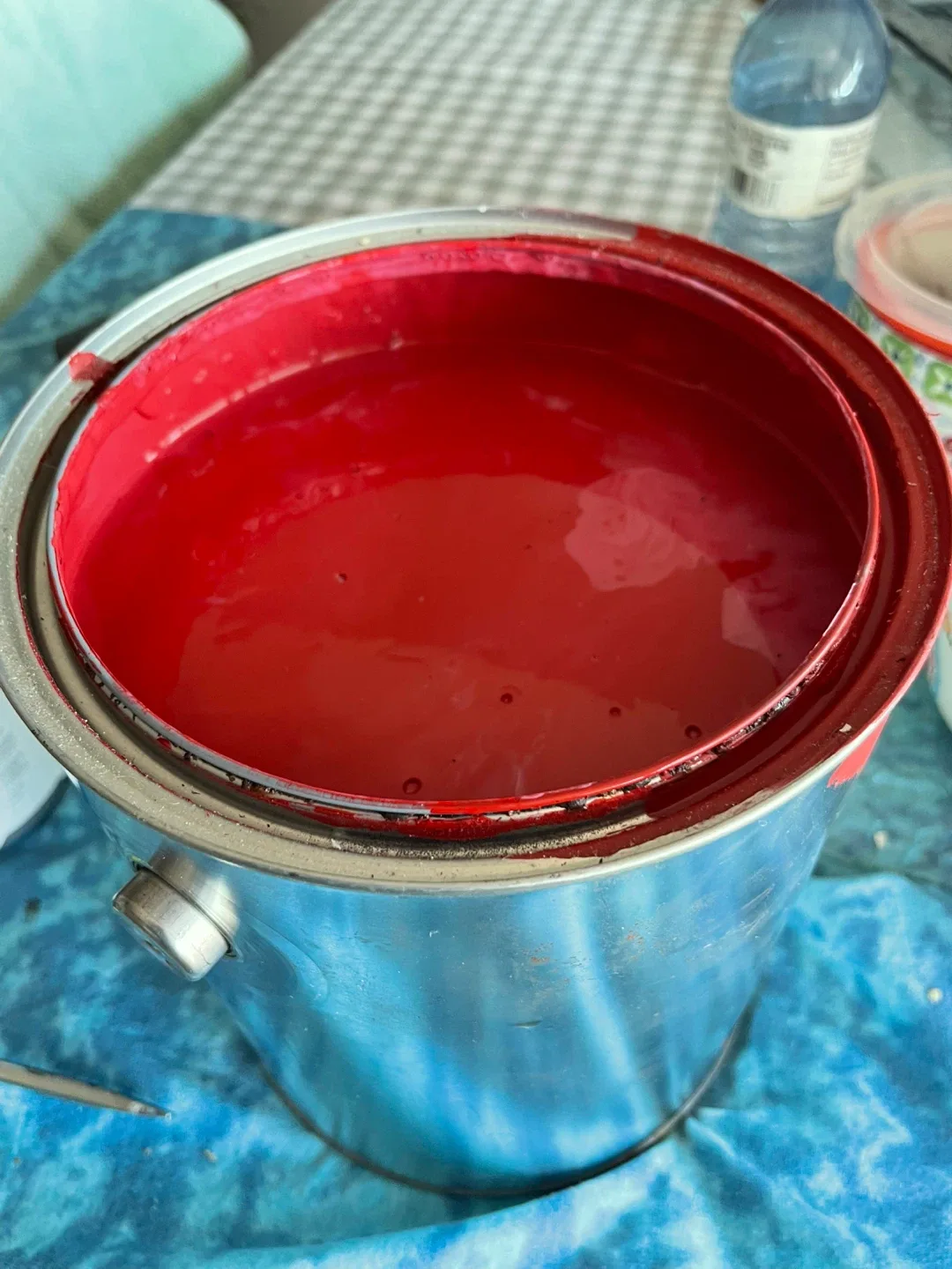 Benjamin Moore F552-4X Red Paint (Gallon) thumbnail