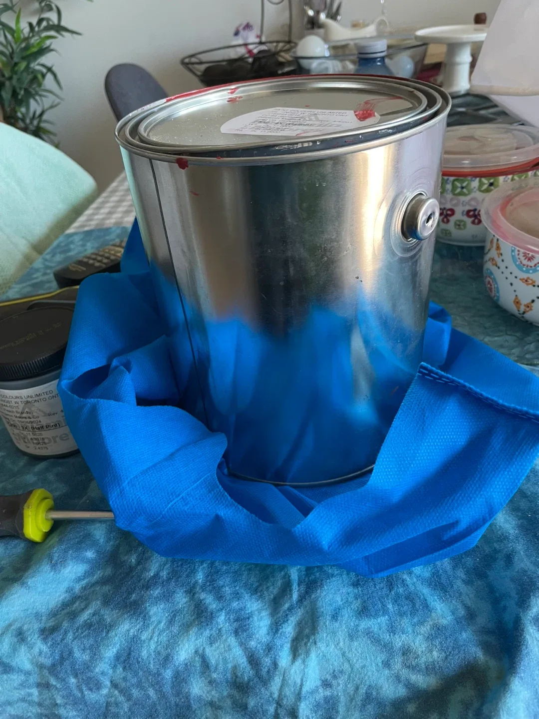 Benjamin Moore F552-4X Red Paint (Gallon) image indicator(3)