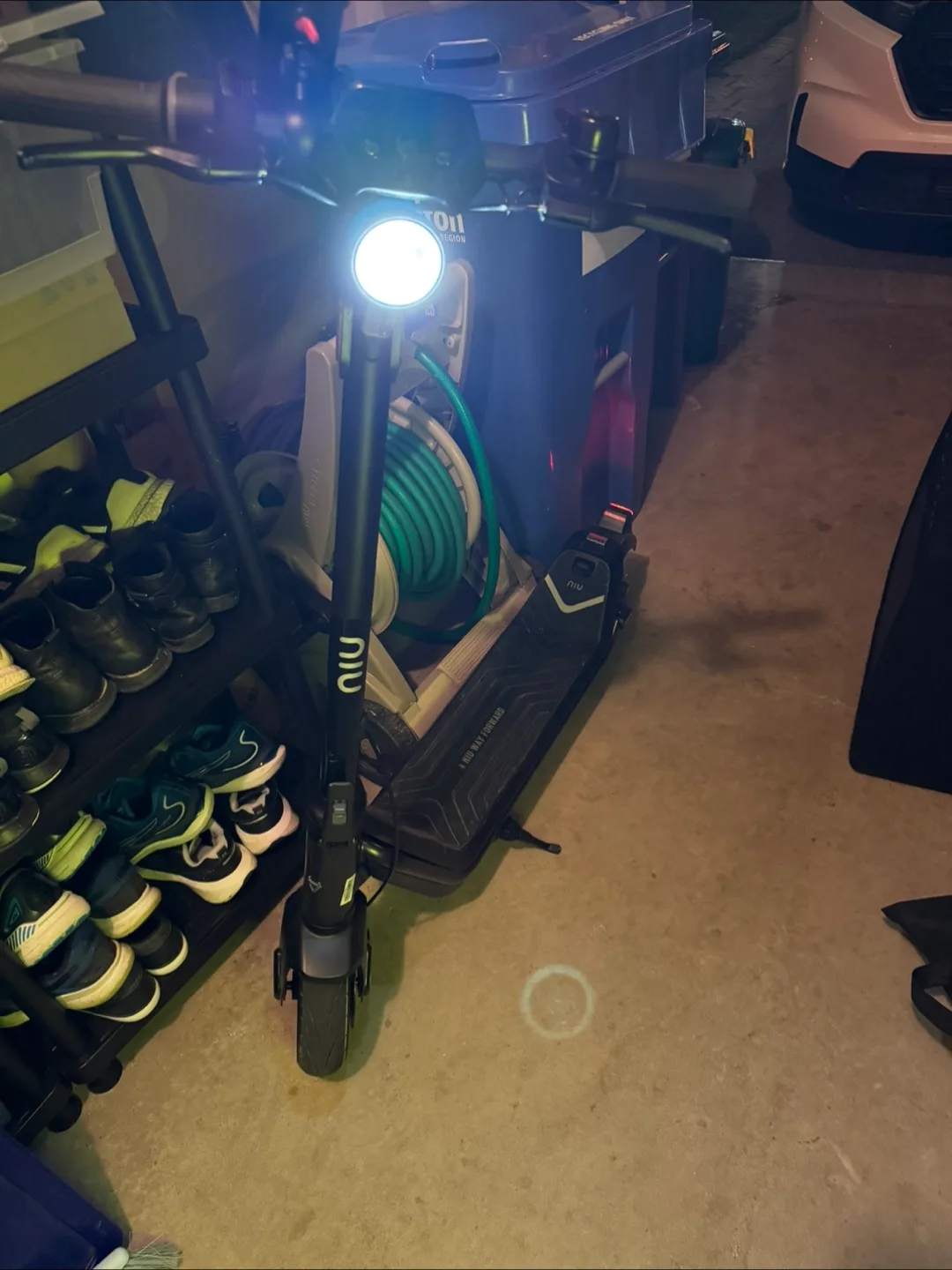 Niu KQI3 pro Electric Scooter image indicator(4)