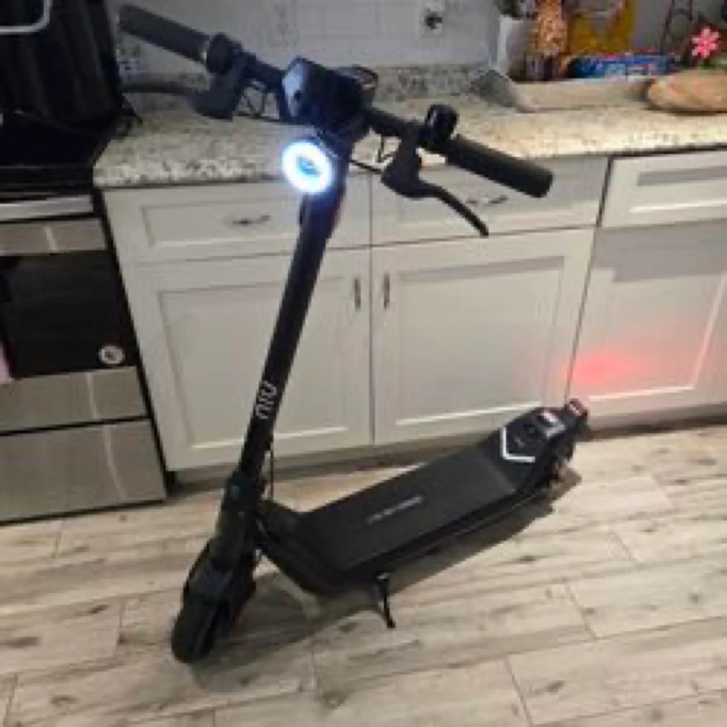 Niu KQI3 pro Electric Scooter image indicator(3)