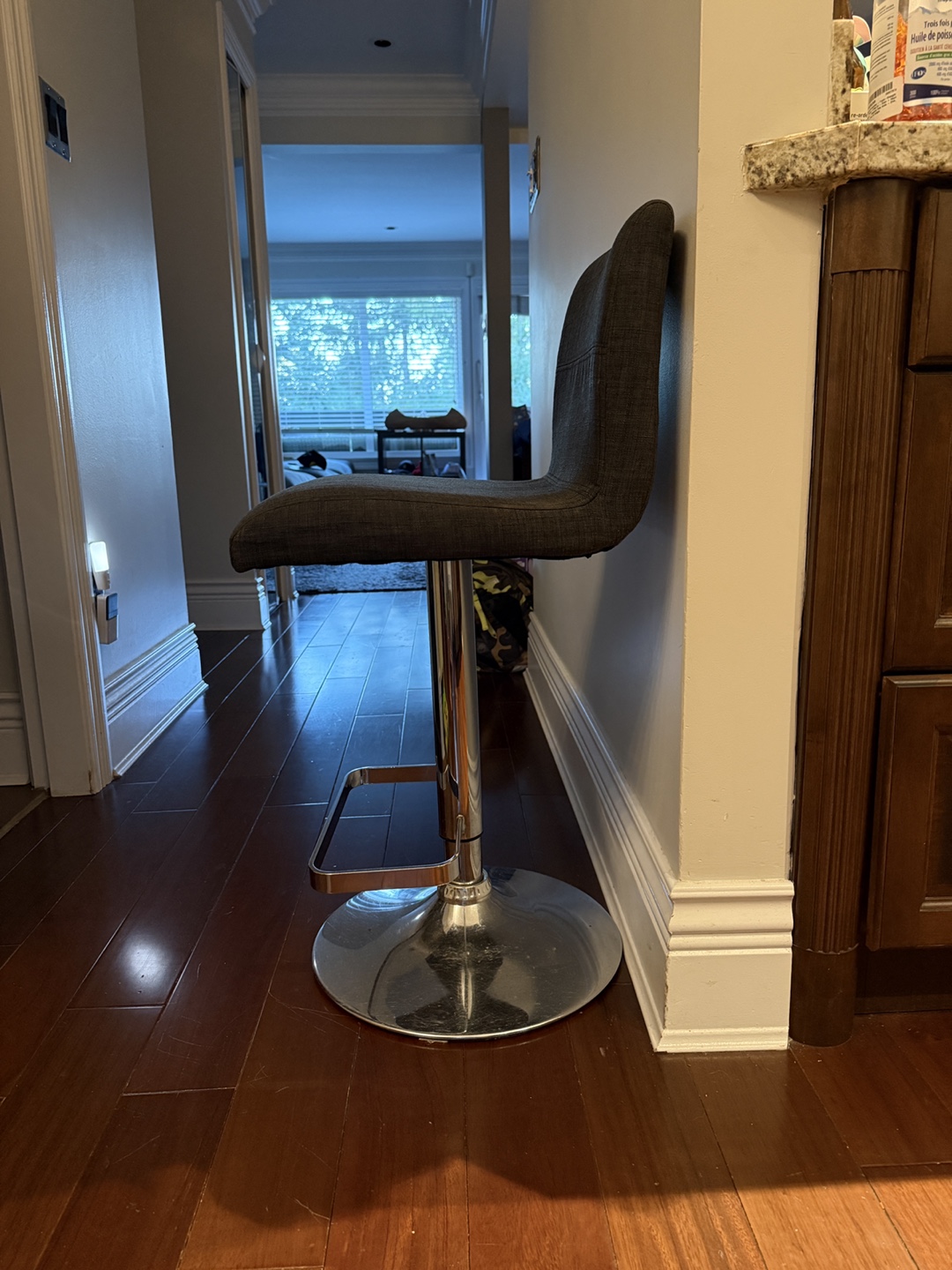 Set of 3 Adjustable Height Bar Stools - photo 3