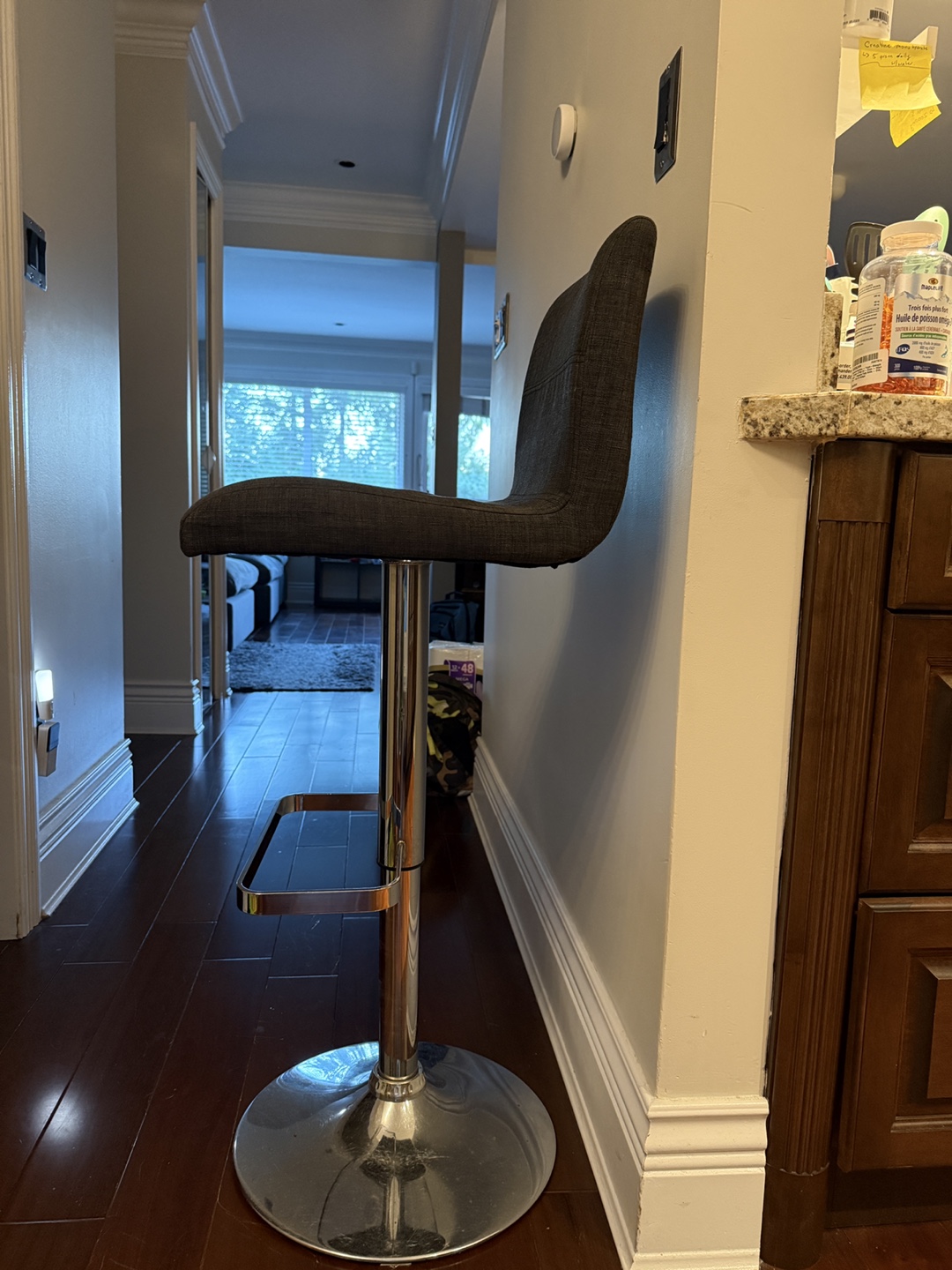 Set of 3 Adjustable Height Bar Stools - photo 4