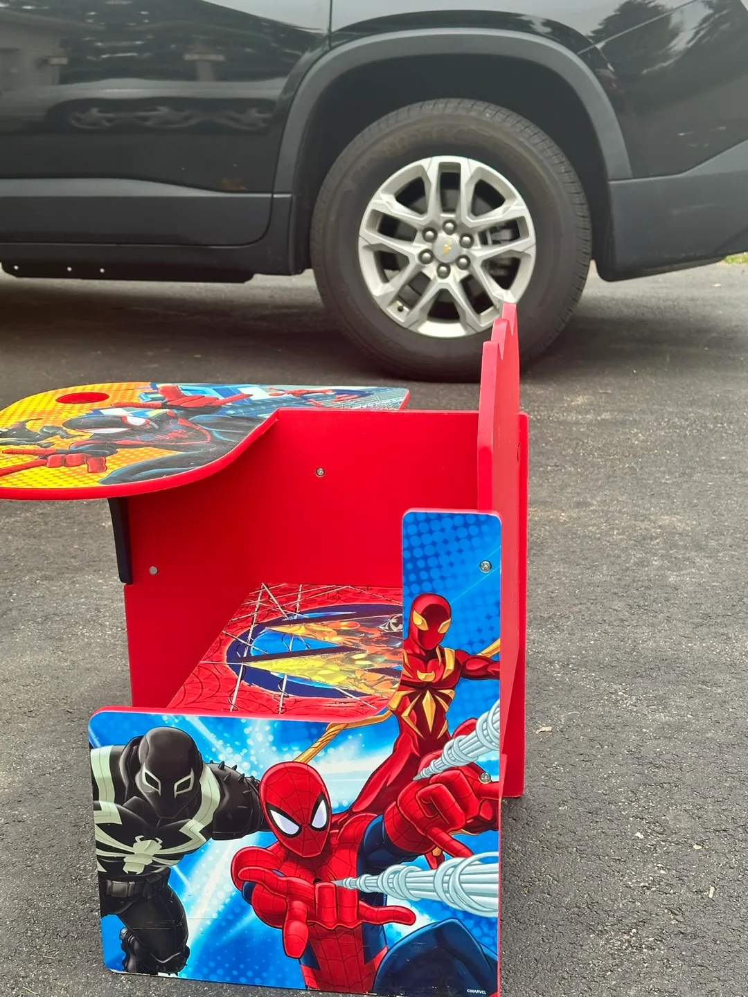 Marvel Spider-Man Kids Desk and Chair image indicator(4)
