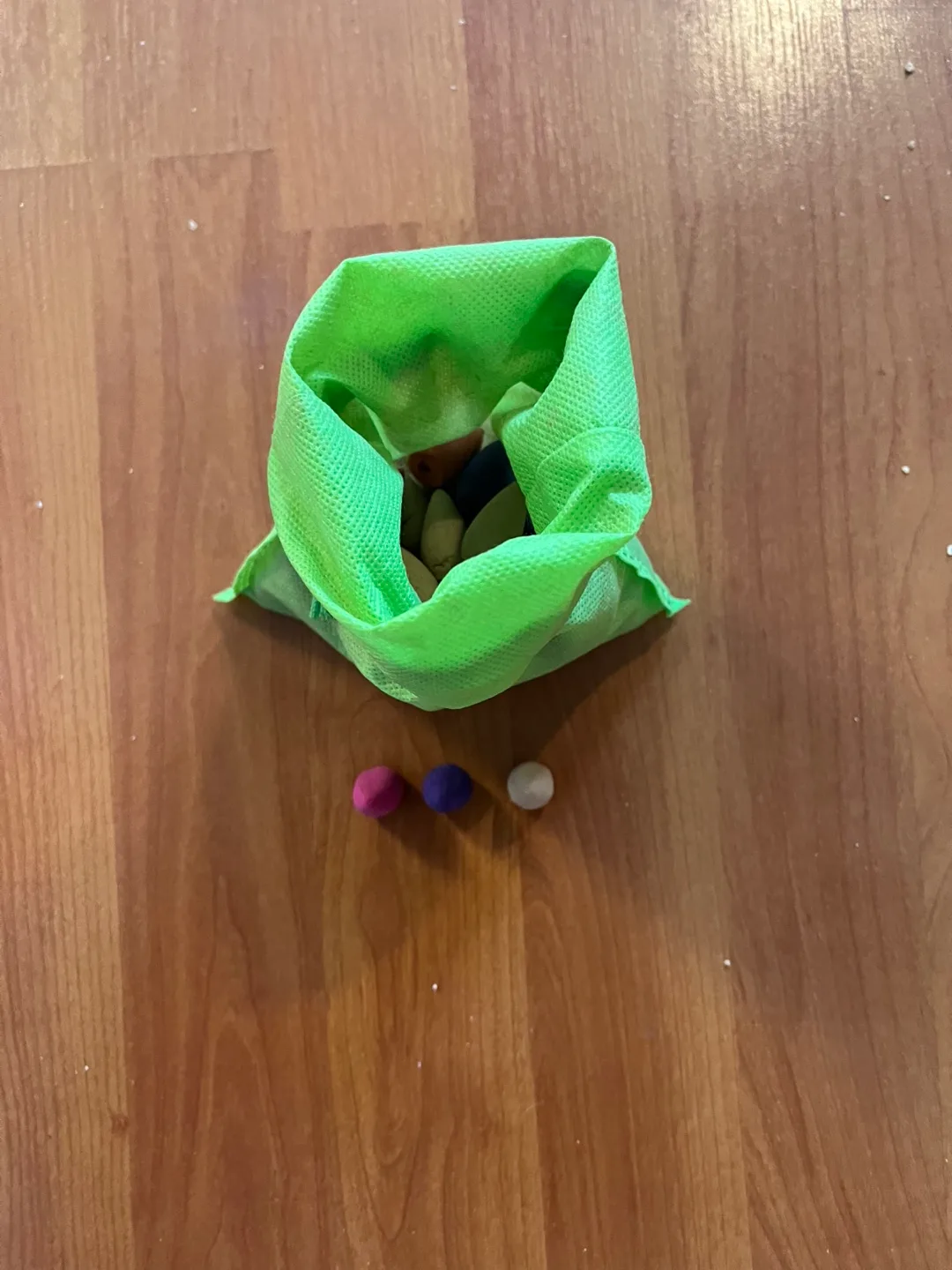 Incense Cones with Green Bag thumbnail