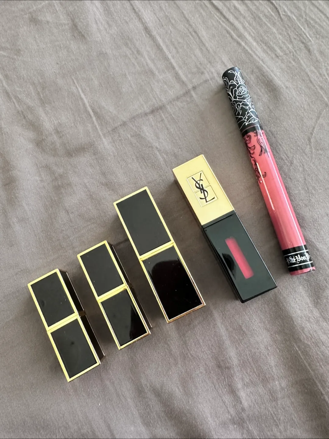 Tom Ford, YSL, Charlotte Tilbury Lipsticks Bundle thumbnail