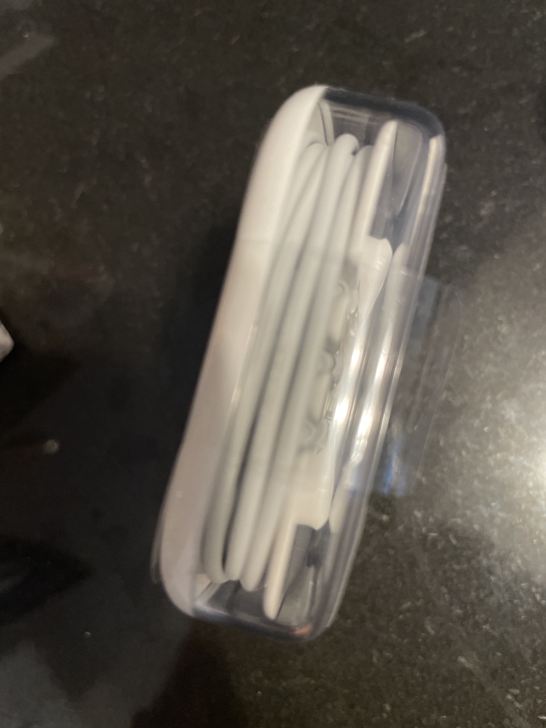 New Apple EarPods with 3.5mm Plug - photo 3