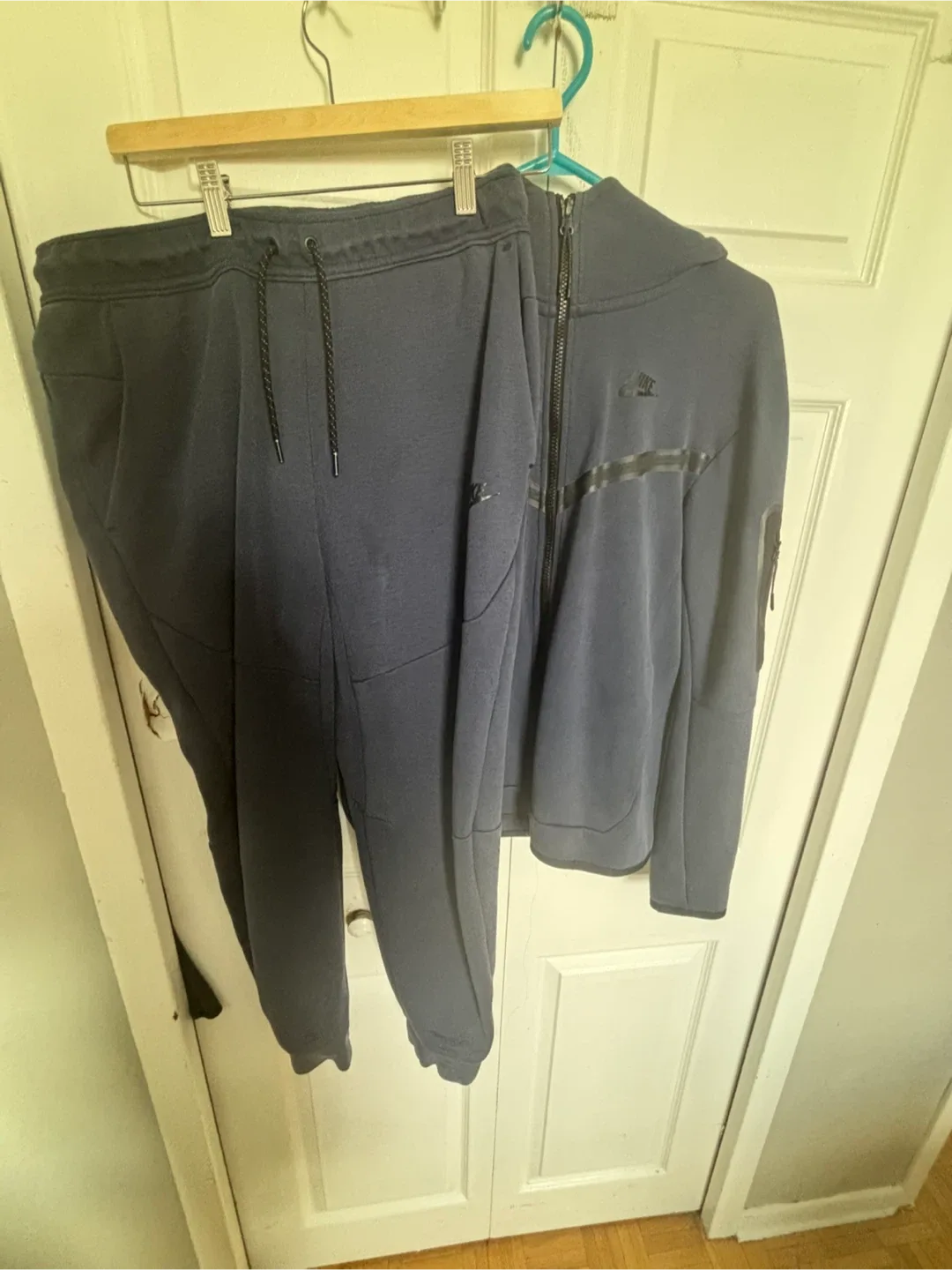Nike Tech Fleece Dark Grey Tracksuit thumbnail