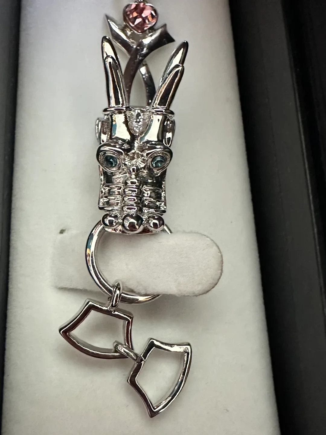 Fifth Avenue Collection Dragon Bracelet image indicator(2)