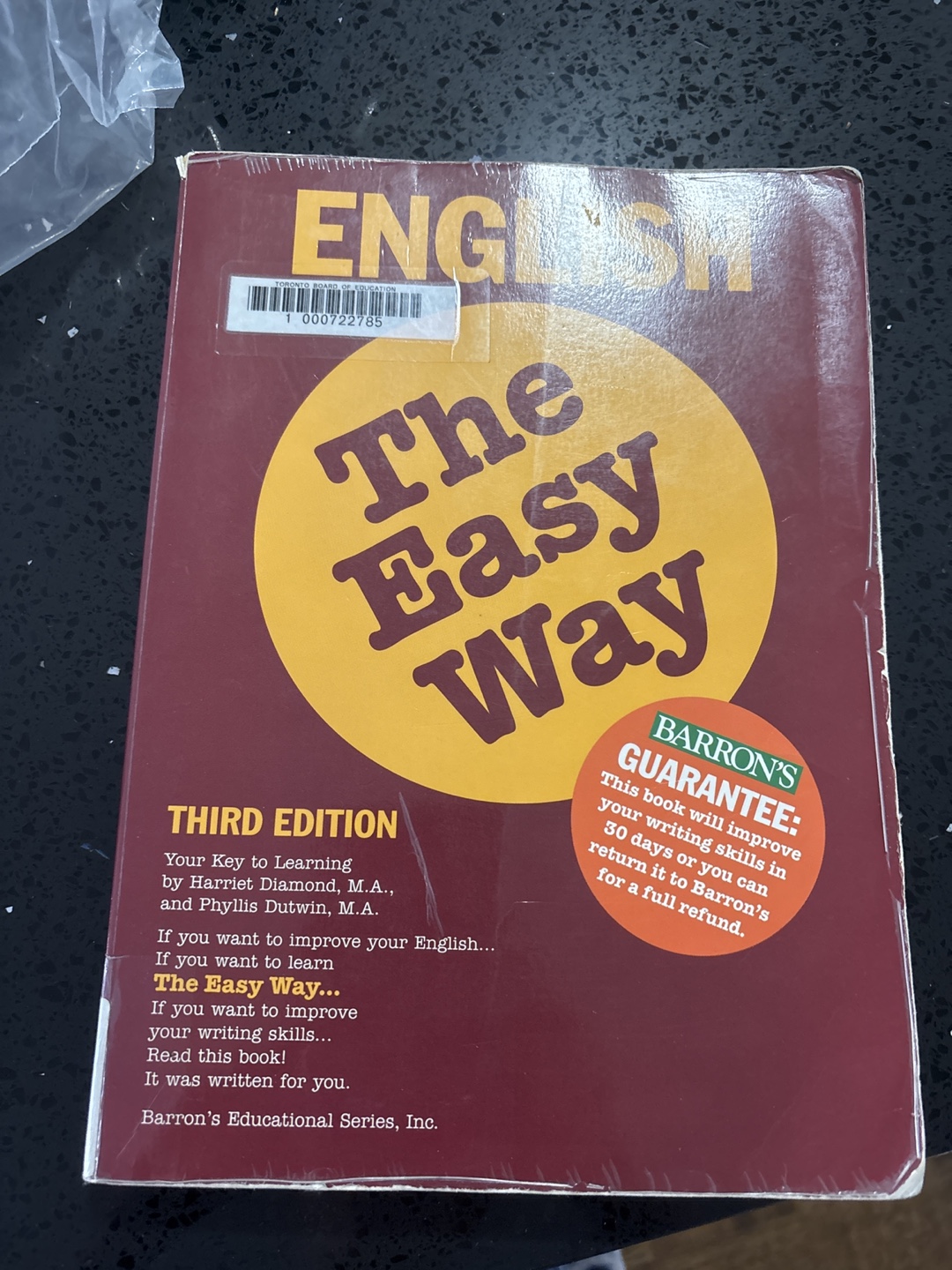 English: The Easy Way - Third Edition by Barron's