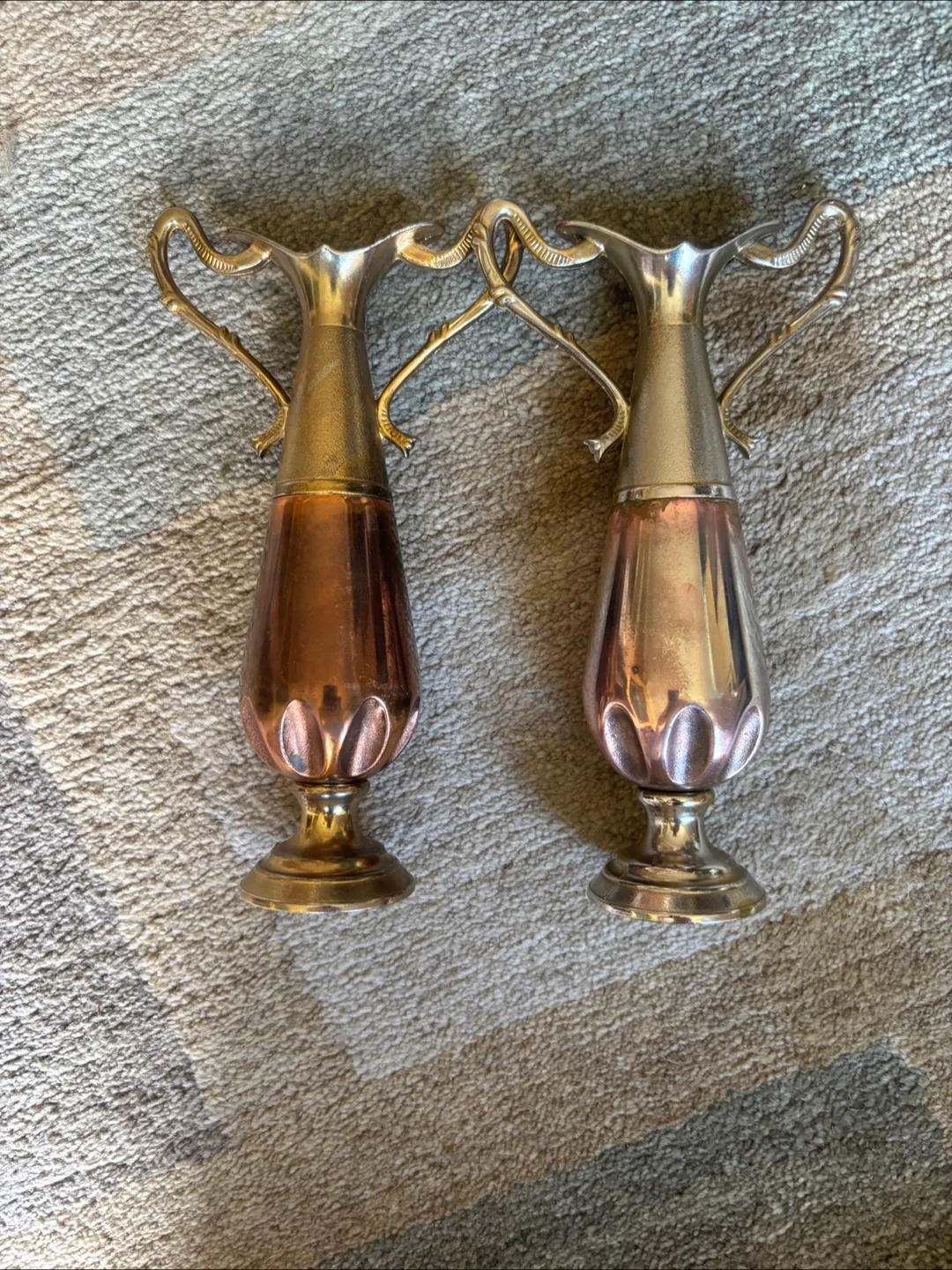 A pair of Vintage Made in England Bud Vases (Pair) image indicator(3)