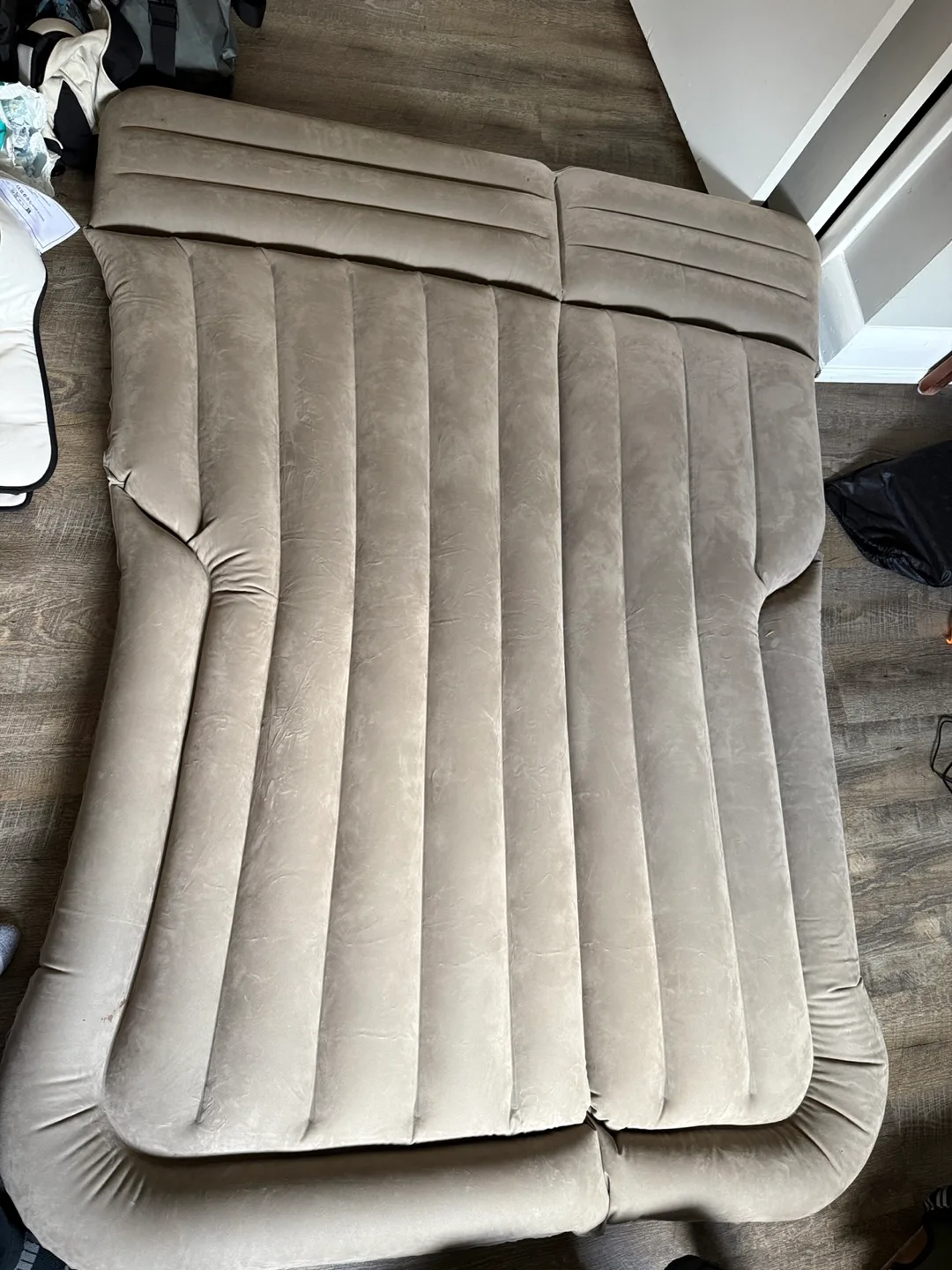 Car Inflatable Mattress thumbnail