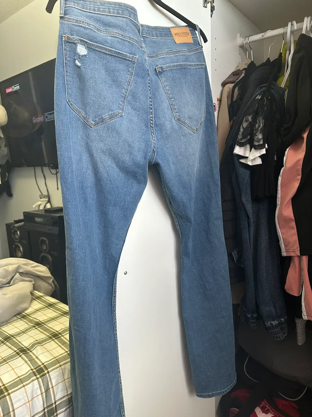 Hollister High Rise Vintage Flare Jeans - Size 15R image indicator(2)