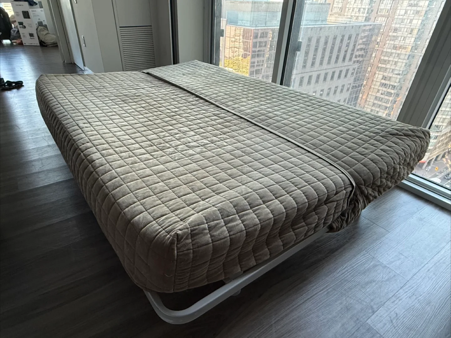 IKEA nyham Bed - with DELIVERY image indicator(2)