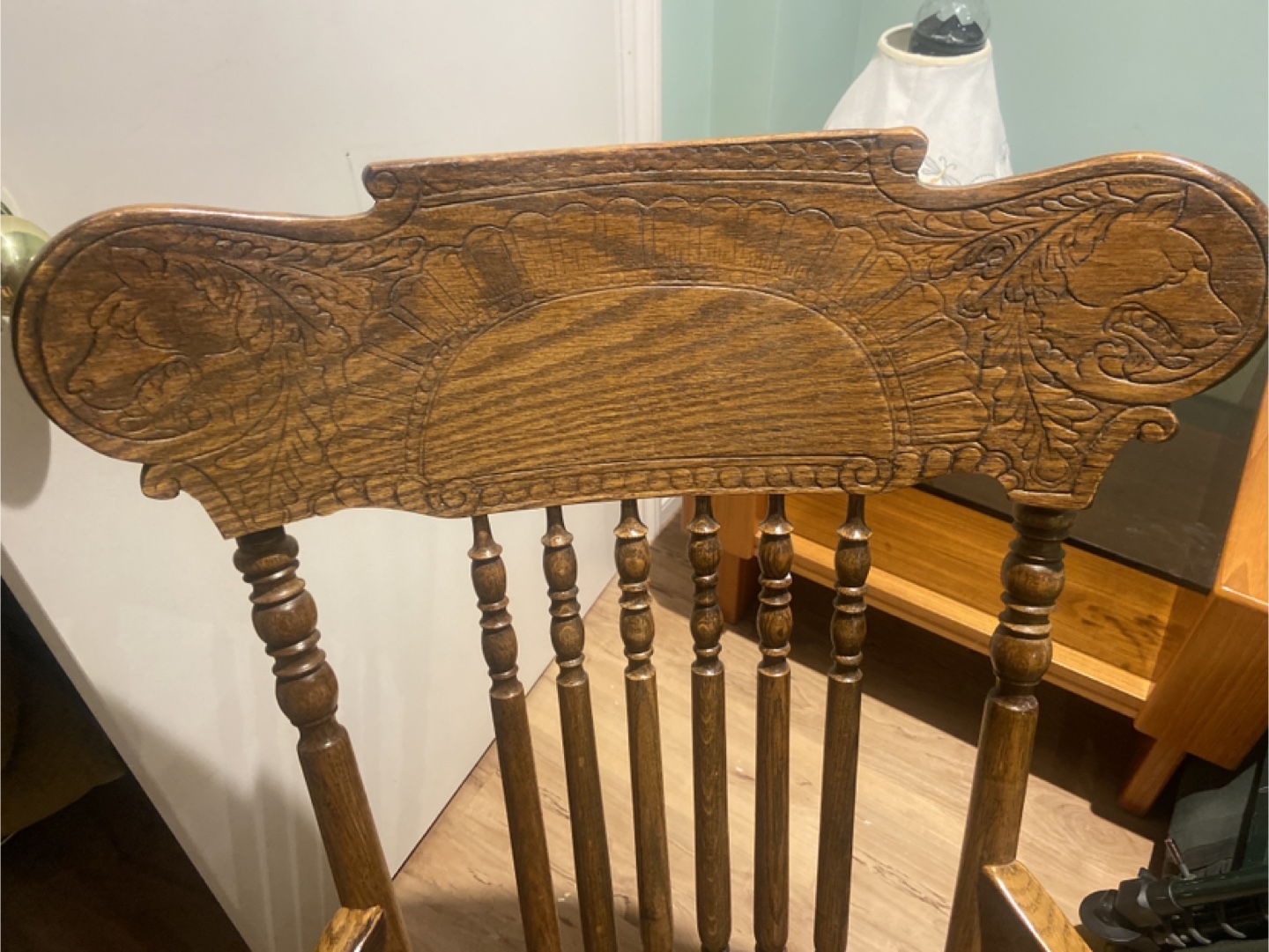 Wooden Rocking Chair - photo 2