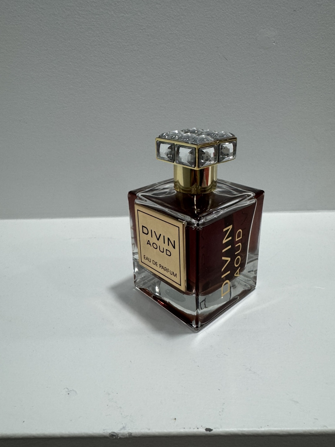 Divin Aoud perfume