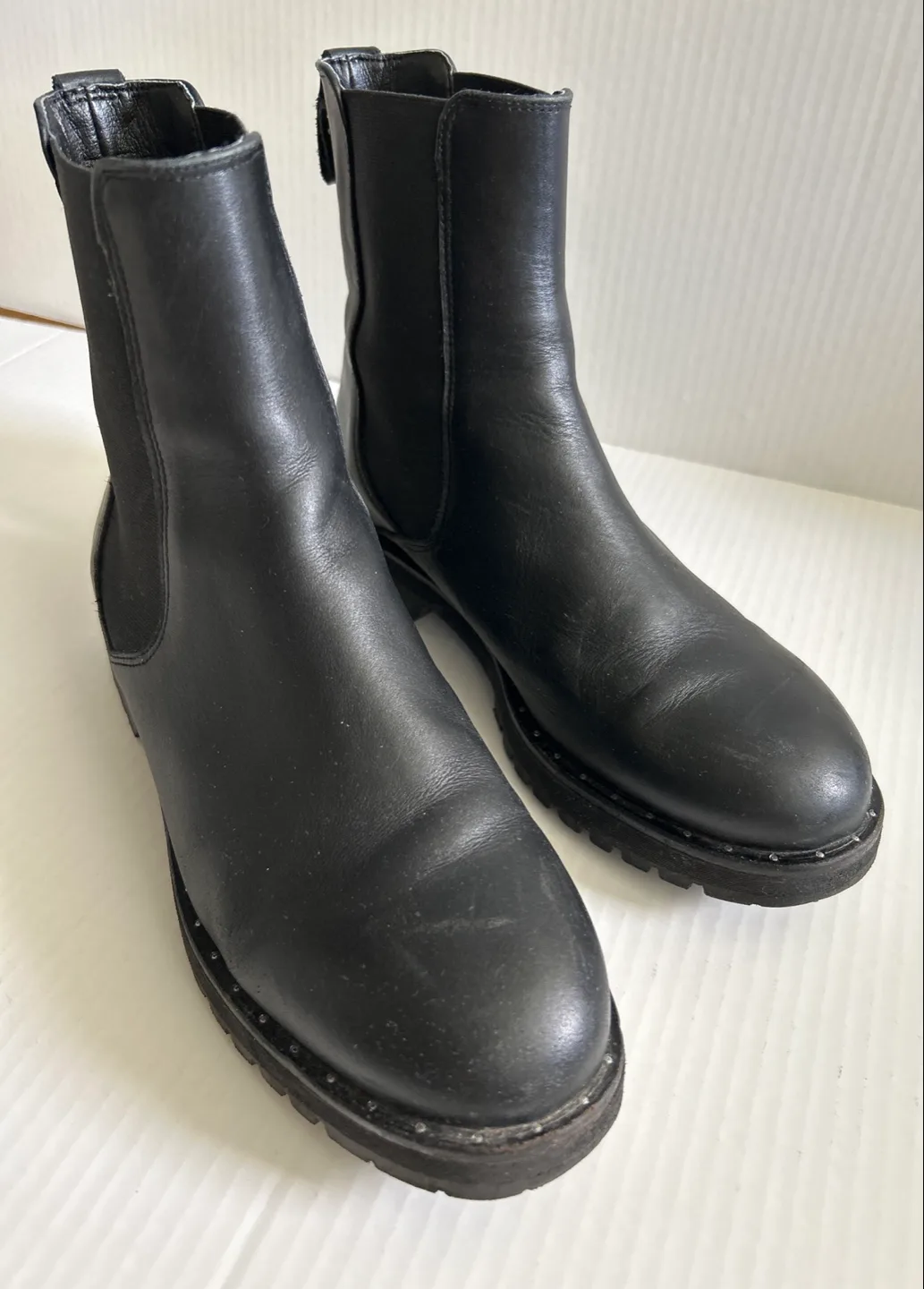 Black Leather Chelsea Boots, Size 8 thumbnail