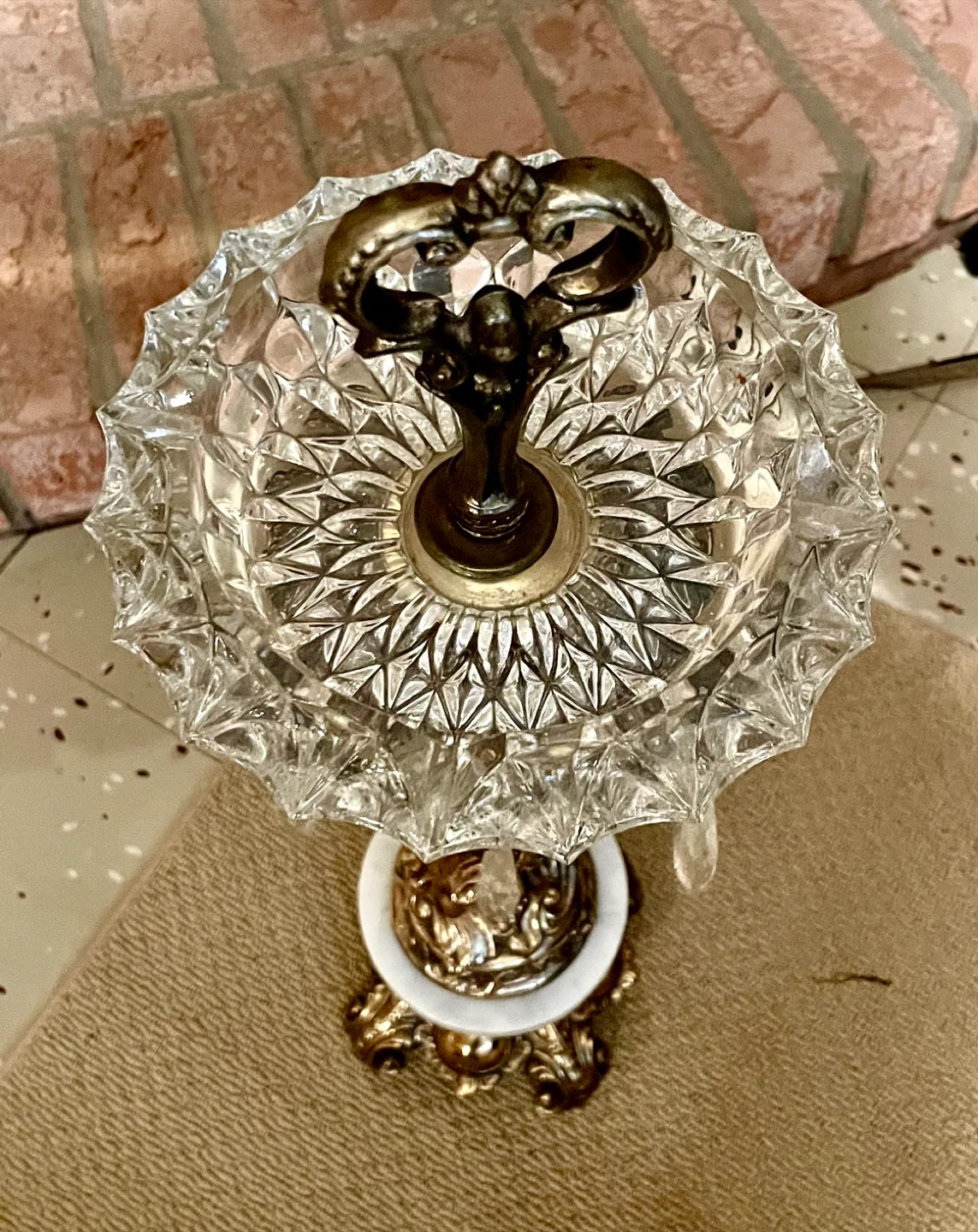 Vintage Crystal Standing Ashtray with Cherub 🎁 image indicator(2)