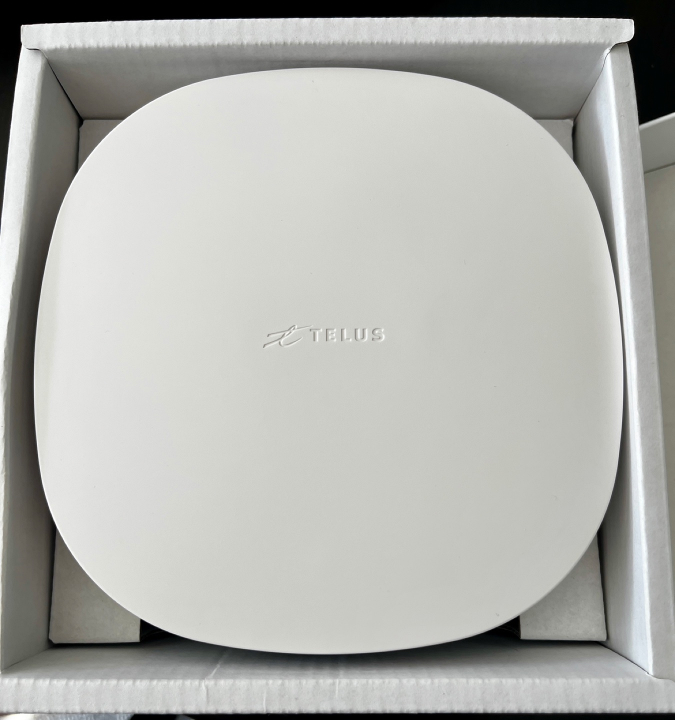Telus Boost Wi-Fi Expansion Pack - Like New! - photo 2