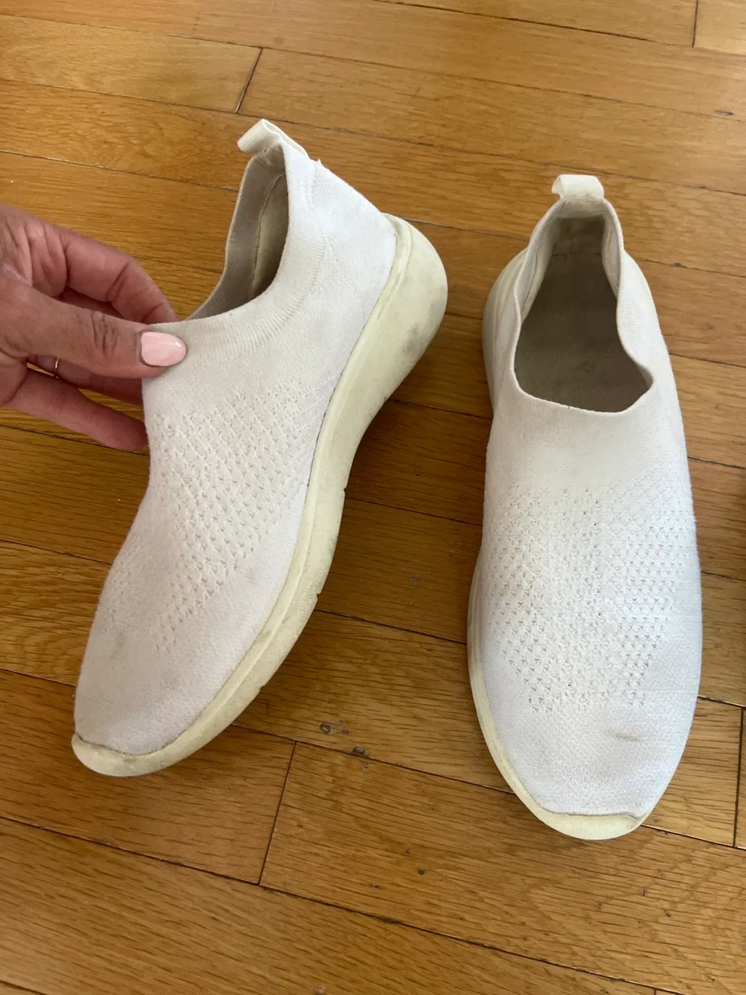 Jaxx White Slip-On Shoes - Size 8 thumbnail