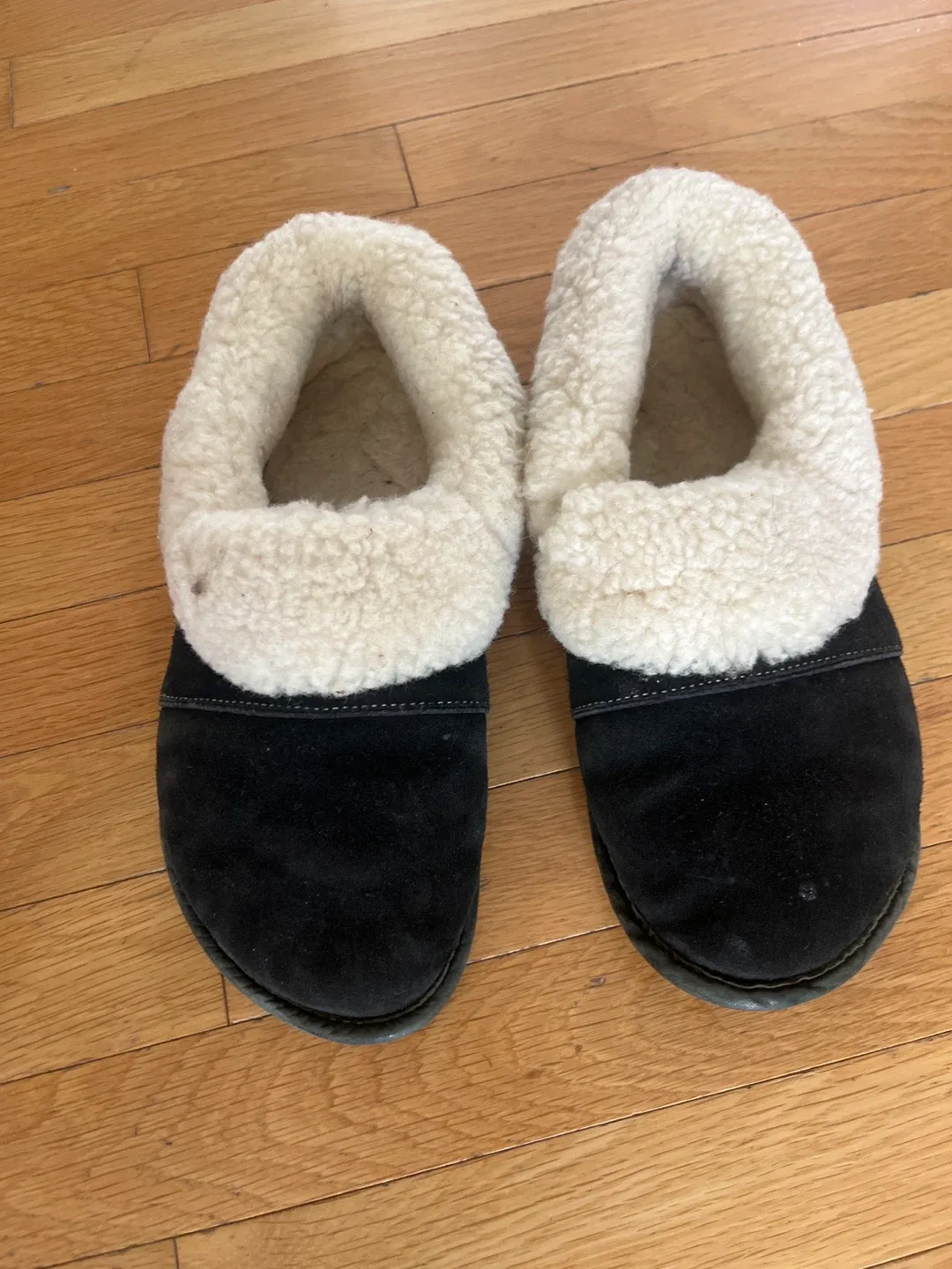 Jaxx White Slip-On Shoes - Size 8 image indicator(3)