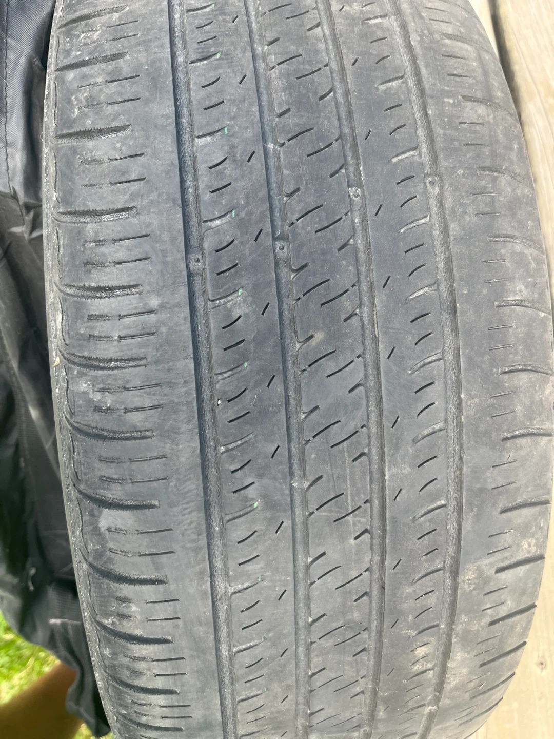 4 Honda civic all season tires on rims - photo 4