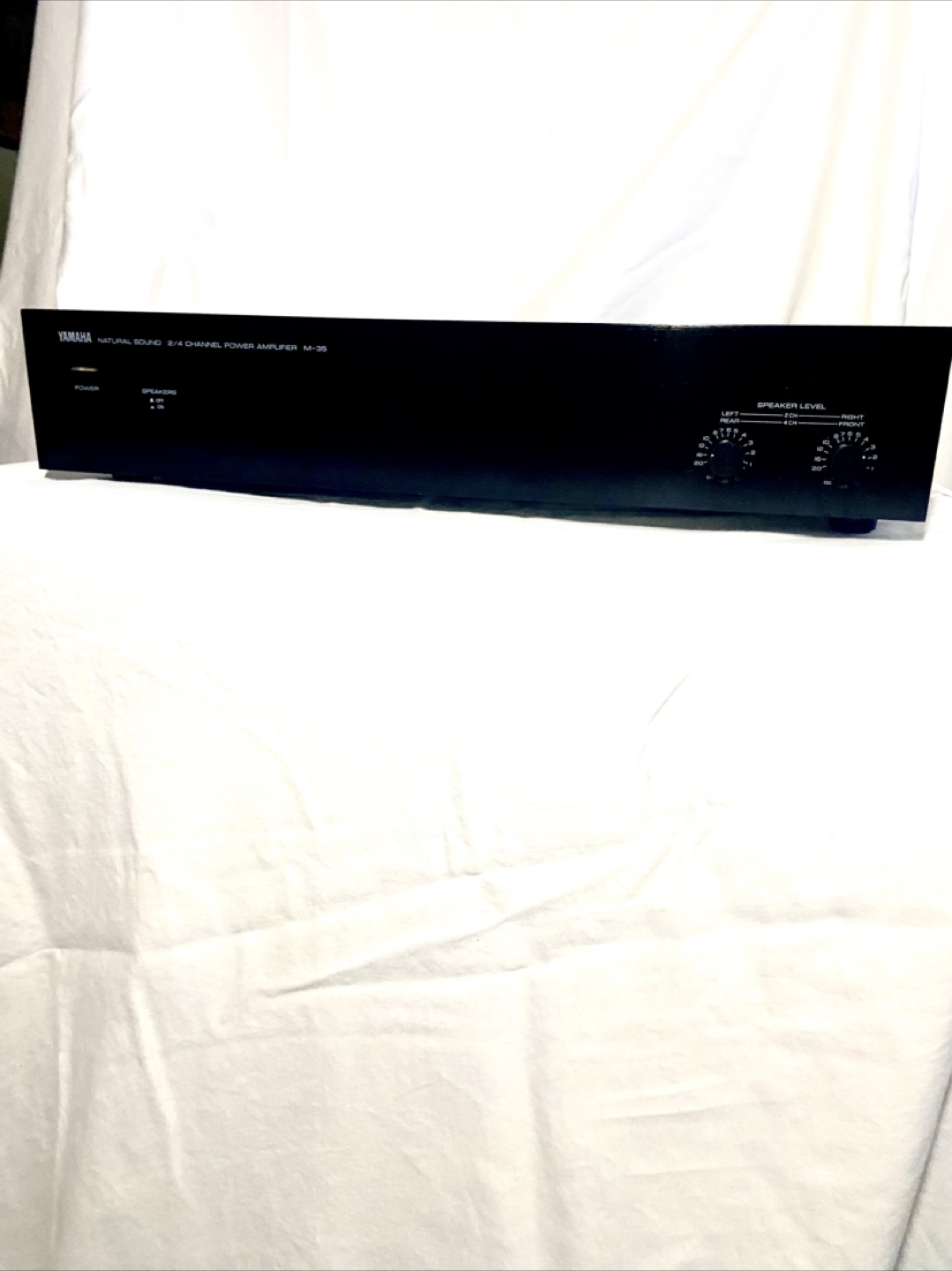 Yamaha M-35 Pre-Amp - photo 2