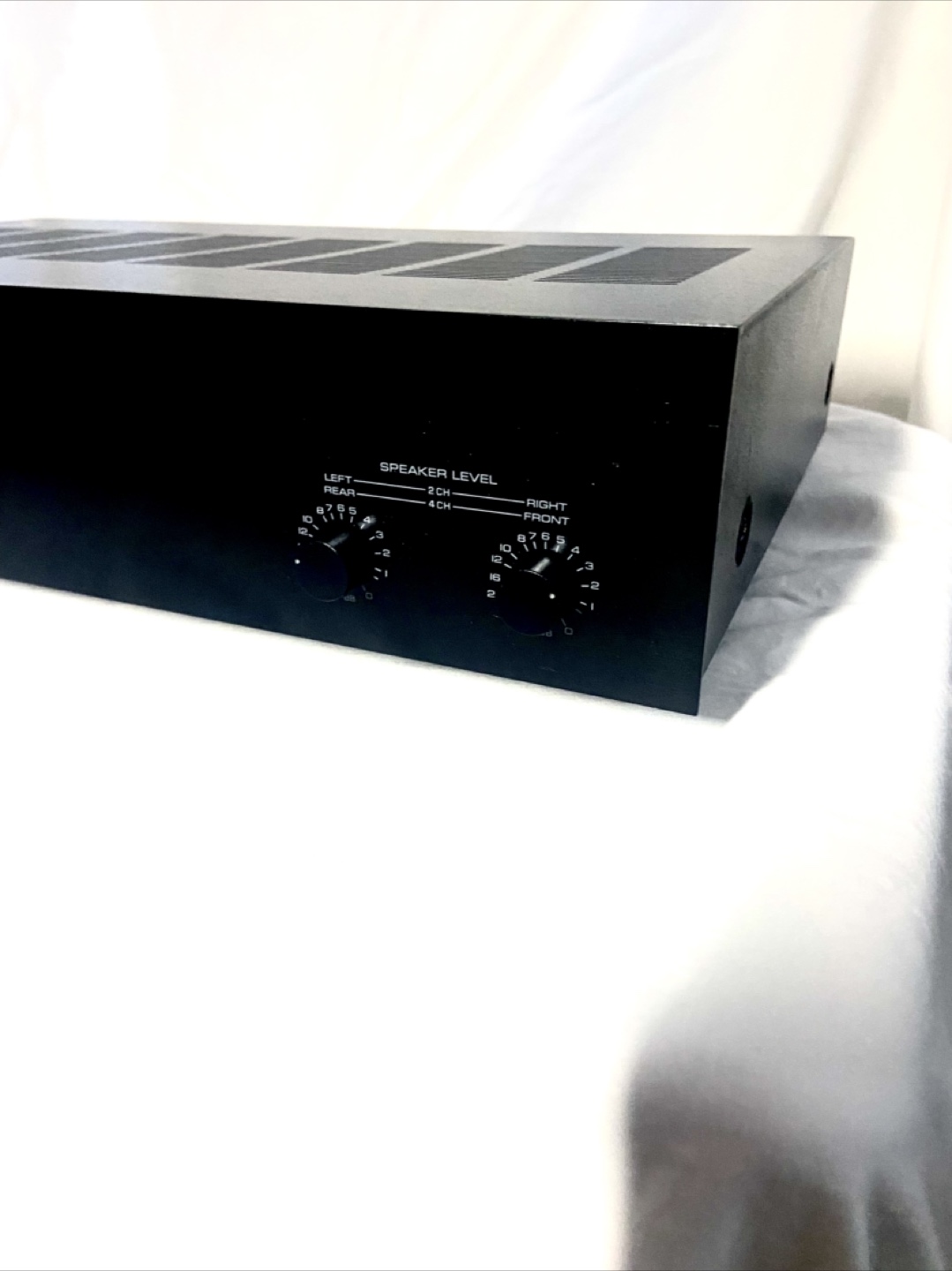 Yamaha M-35 Pre-Amp - photo 4