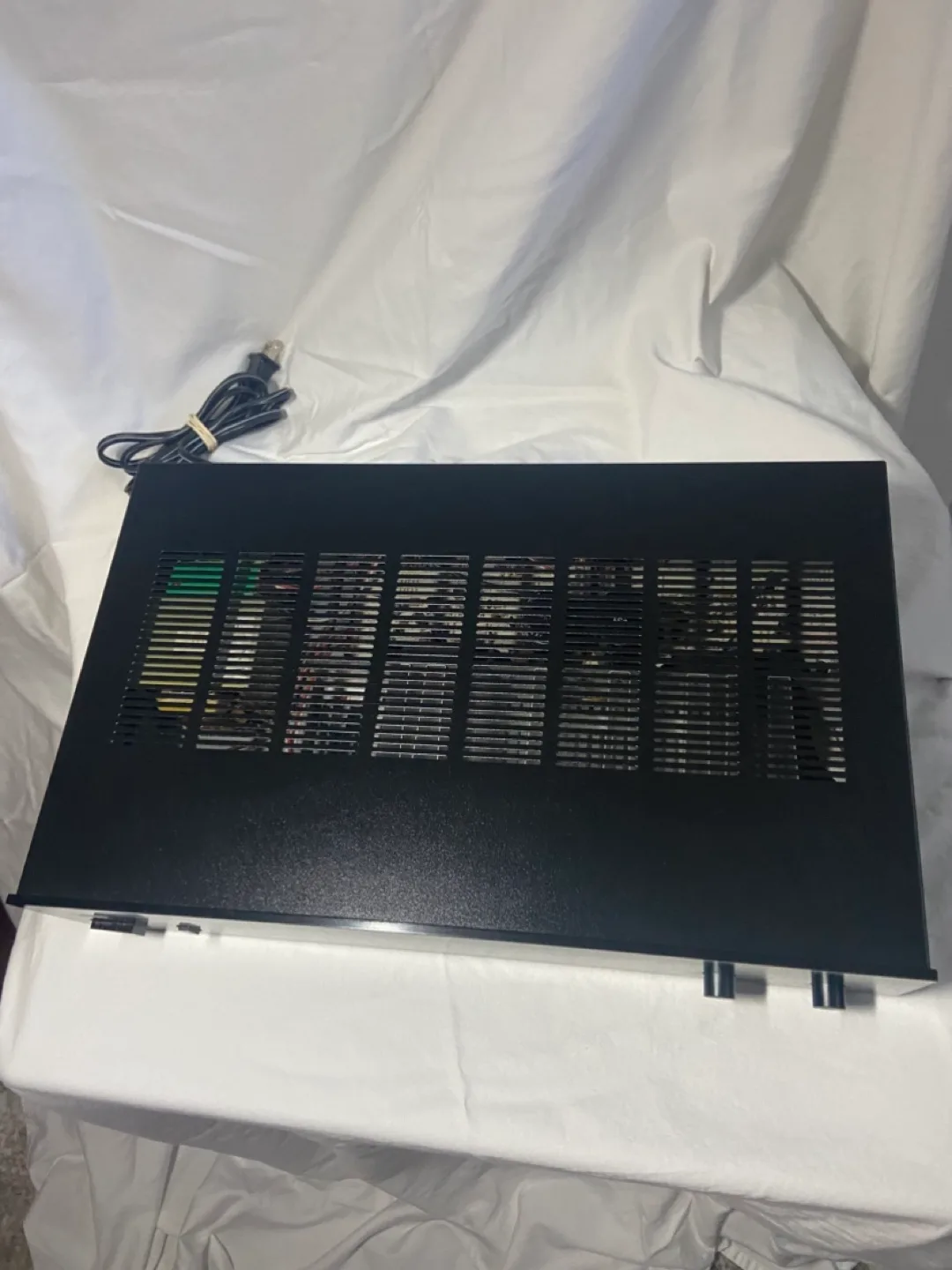 Yamaha M-35 Pre-Amp image indicator(7)