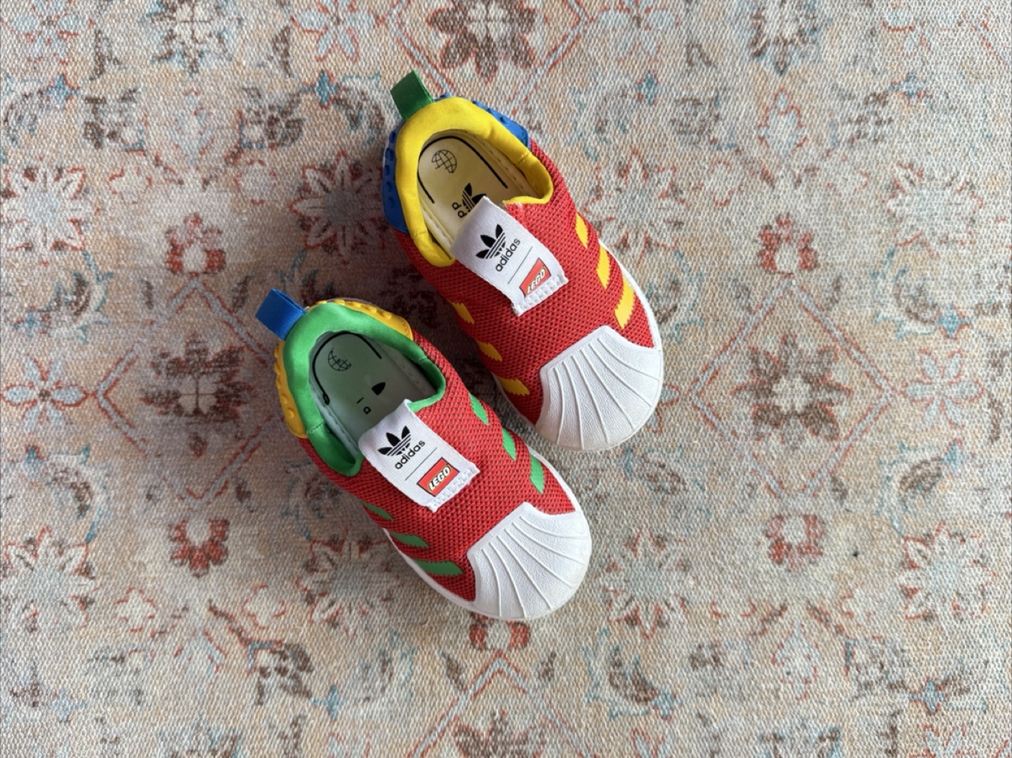 Adidas toddler shoes size 7K