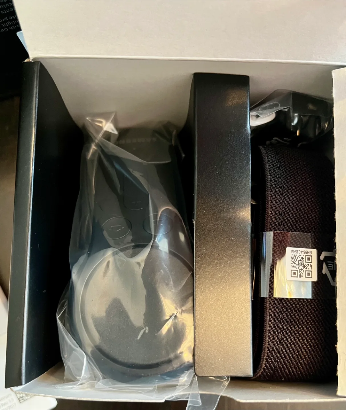 New Samsung Gear VR with Controller image indicator(4)