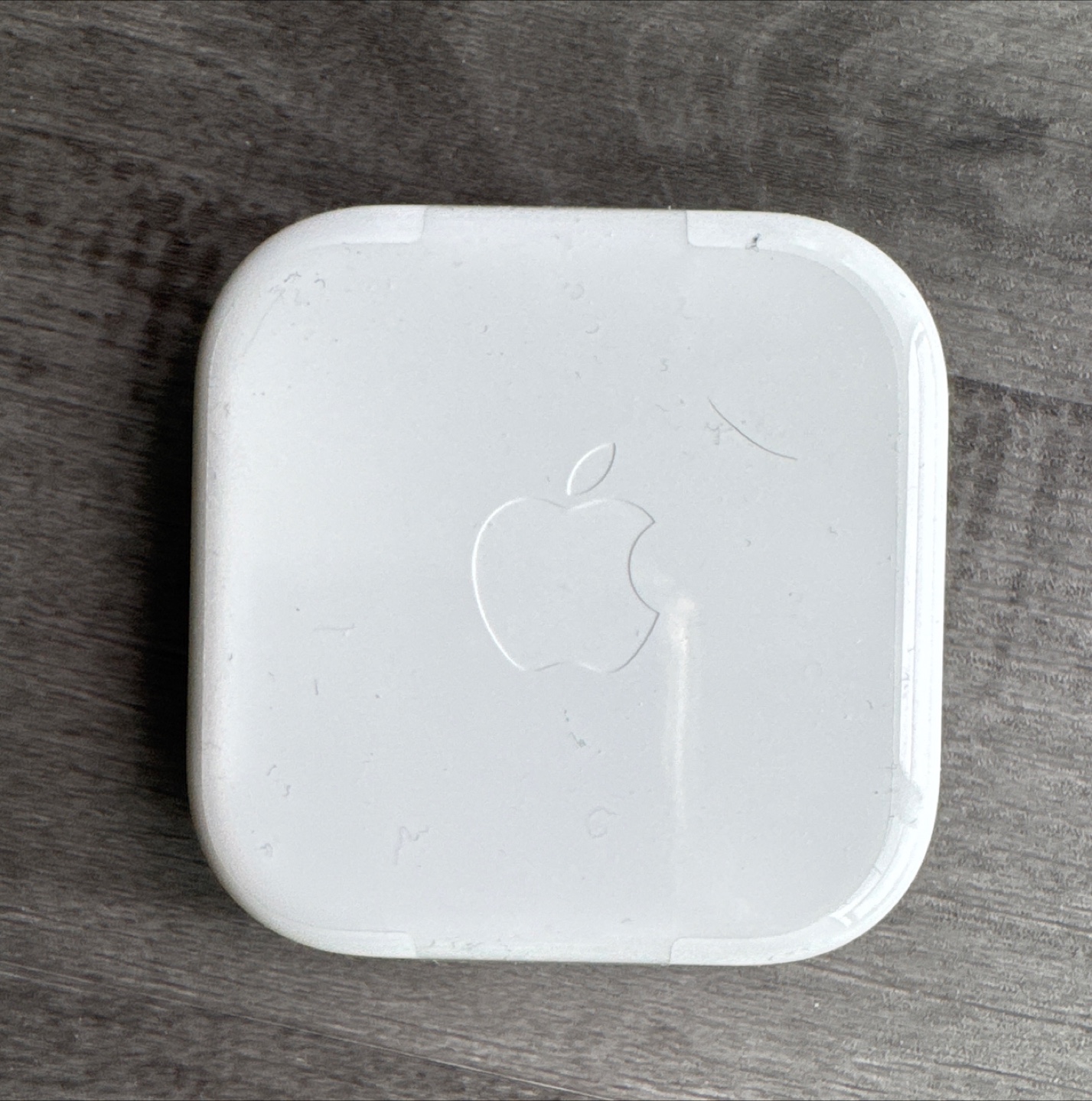 New Apple EarPods with 3.5mm Headphone Plug - photo 2