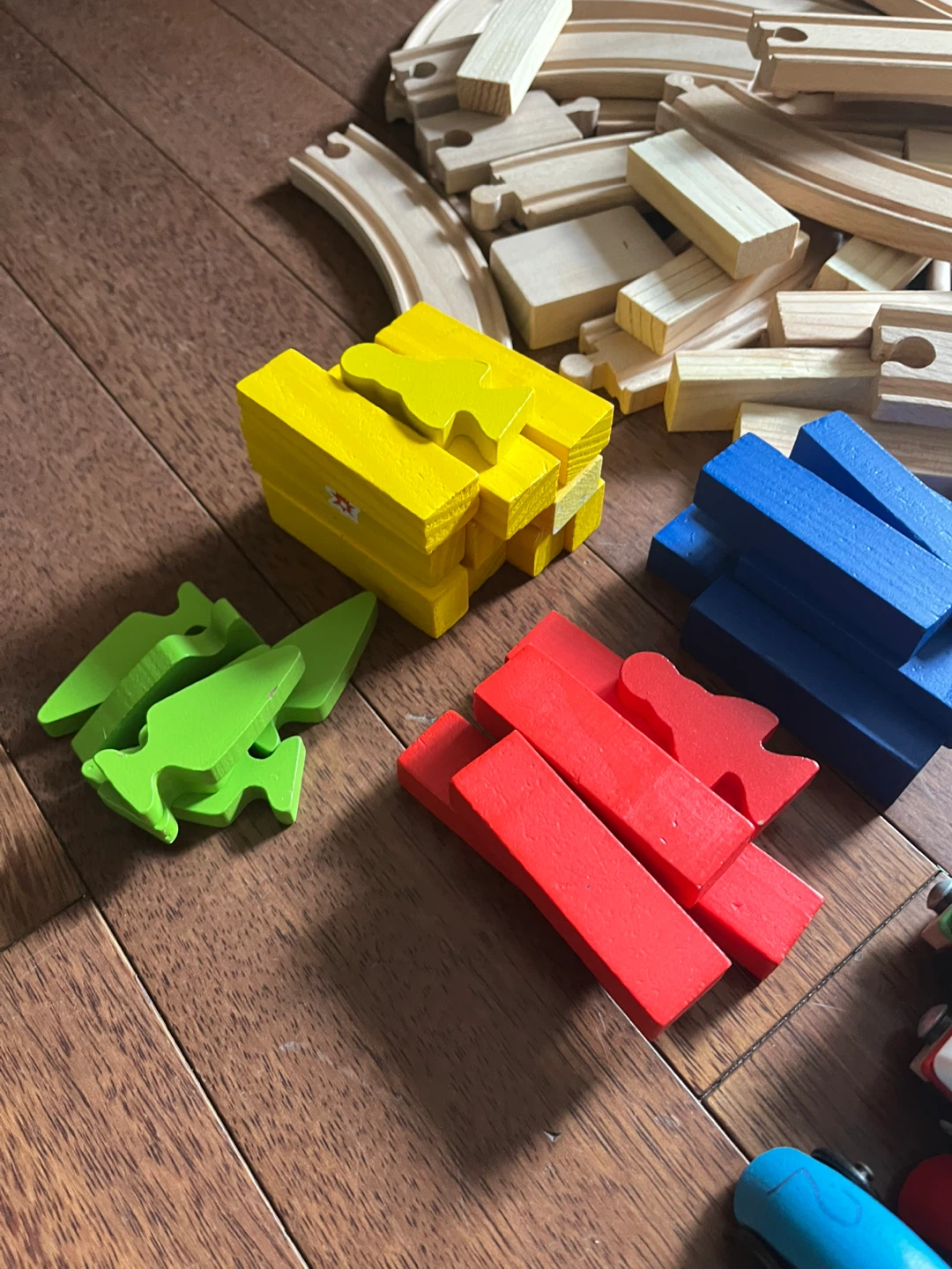 Wooden Train Set - photo 5