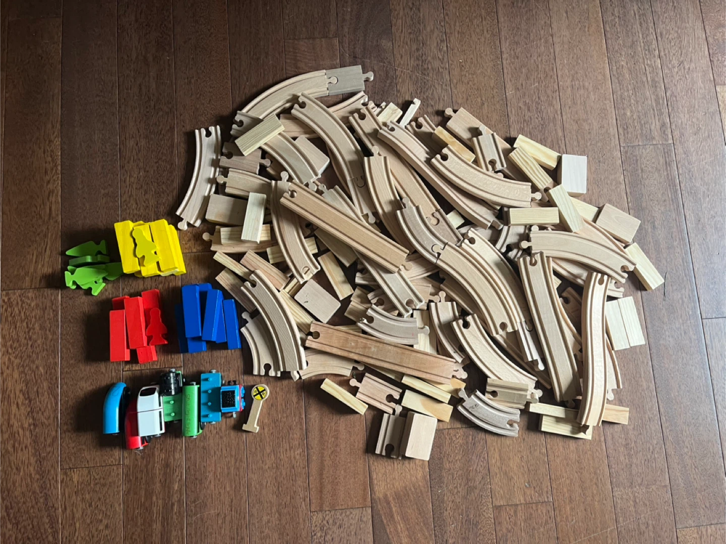 Wooden Train Set - photo 2