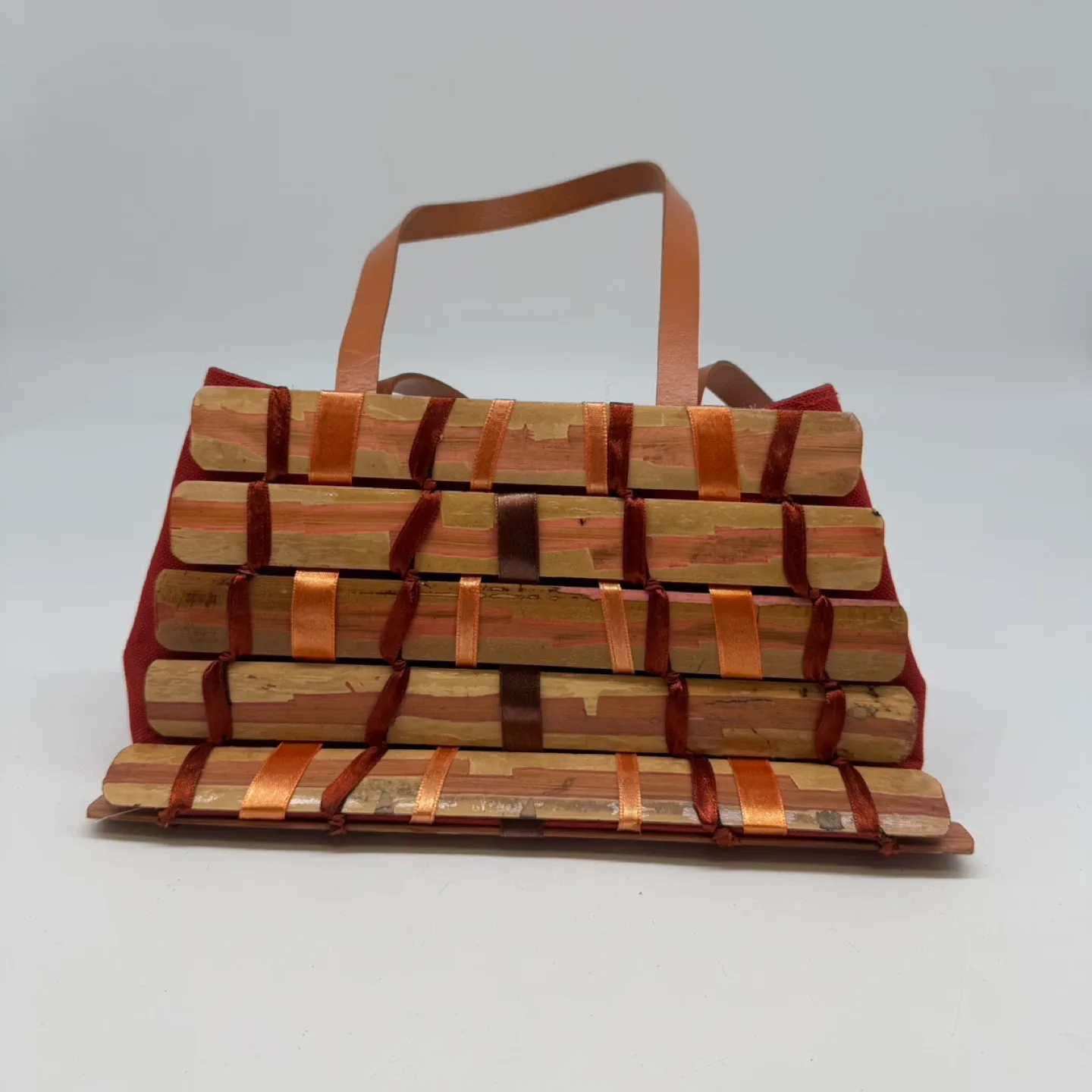 Handmade Wooden Woven Handbag – Unique Design 🎋👜 thumbnail