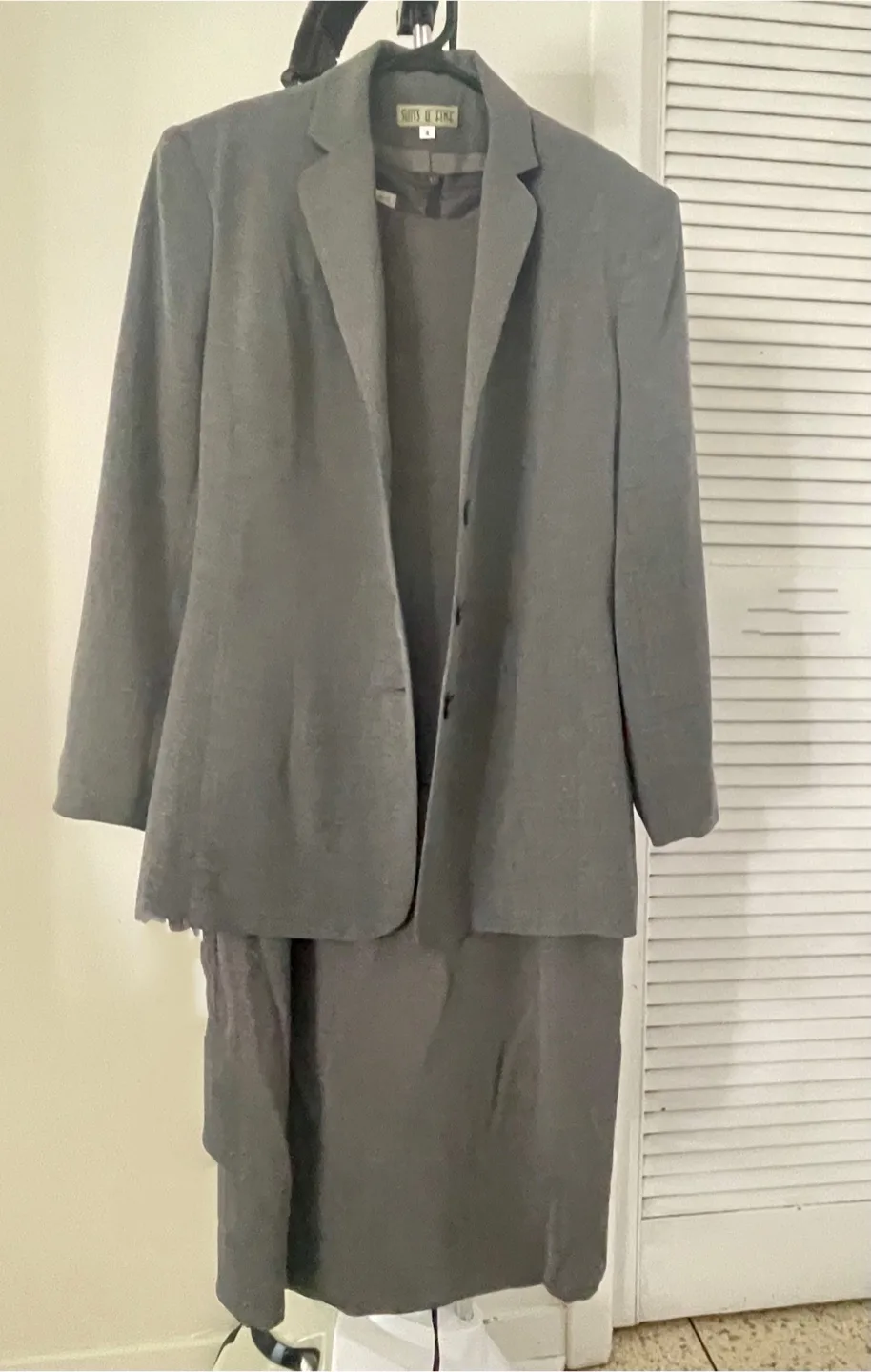 Grey Dress & Suit Set image indicator(3)
