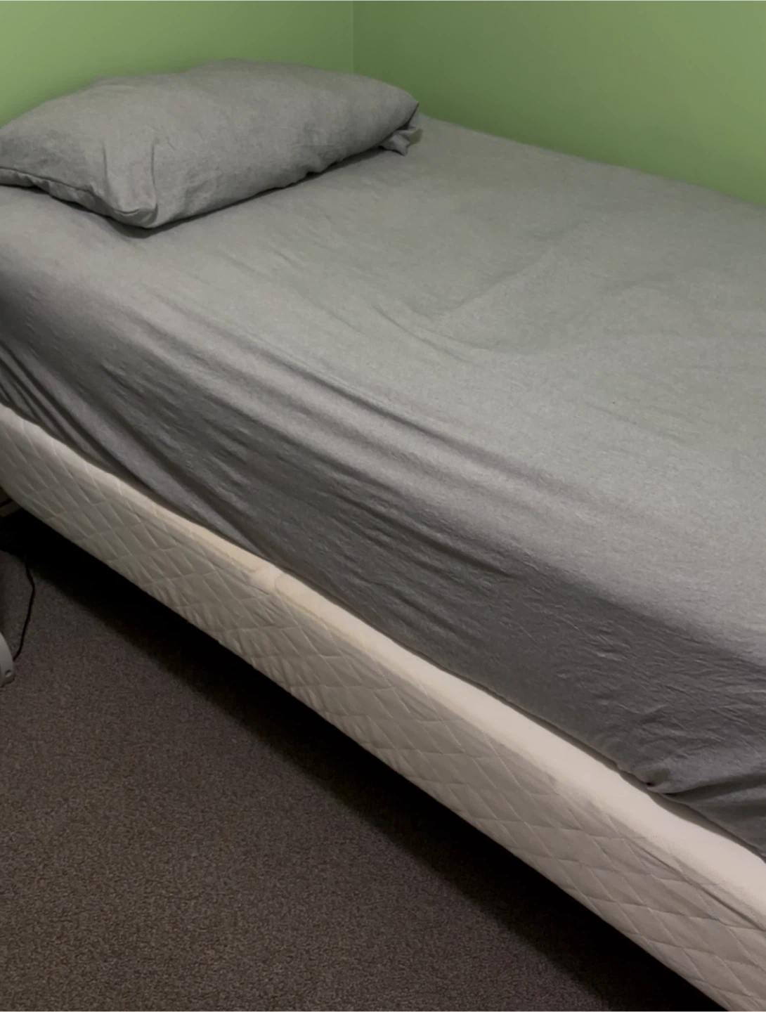FREE XL single adjustable base is by Leggett & Platt