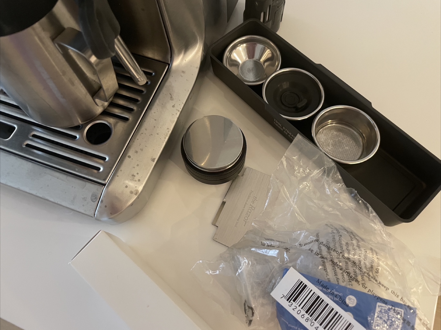 Breville Barista Express Espresso Machine - photo 3