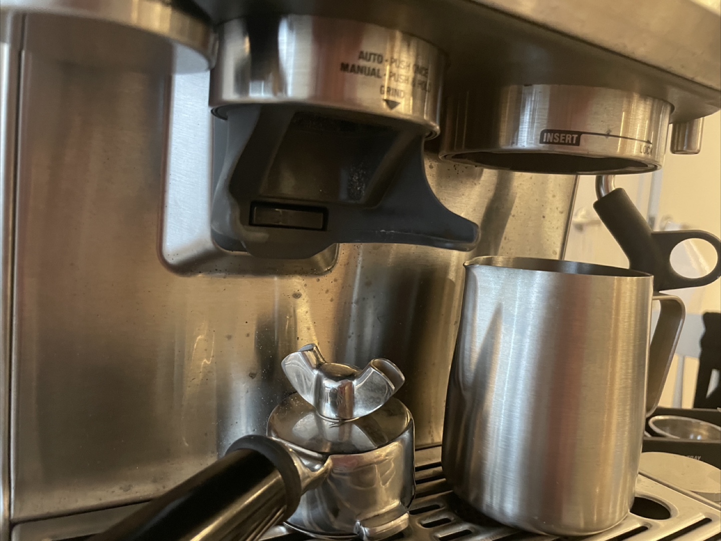 Breville Barista Express Espresso Machine - photo 5