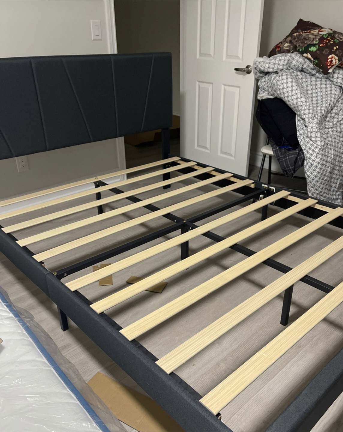 Metal Bed Frame Queen Size- Dark Grey - photo 3