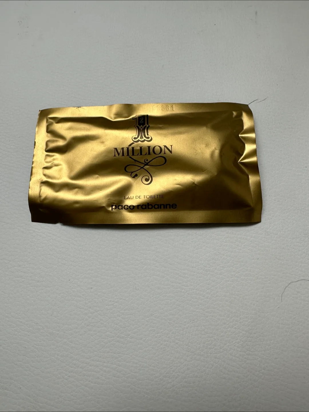 1 Million Eau de Toilette Sample #freecycle thumbnail