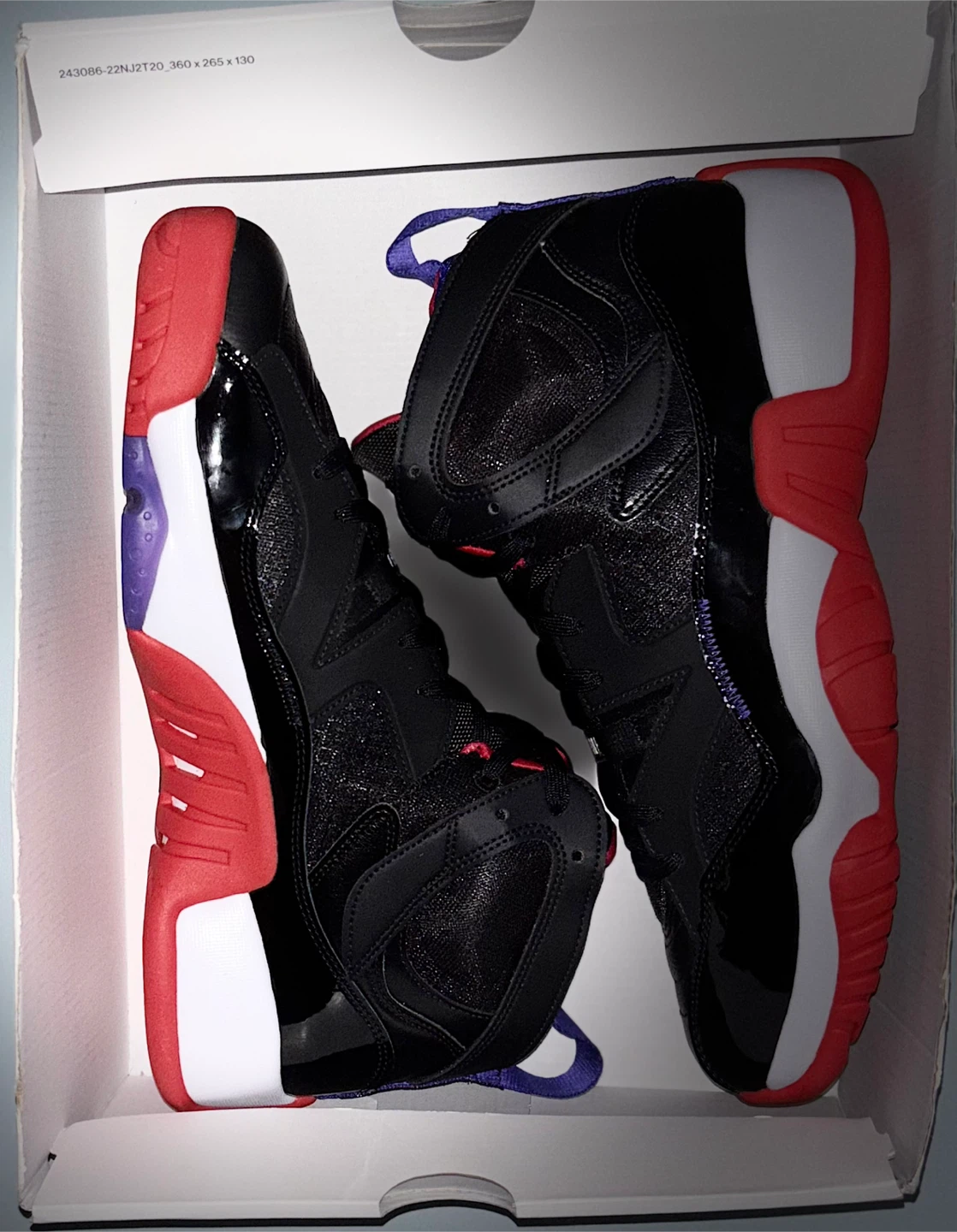 Jordan 11 CMFT TR Black Red - photo 3