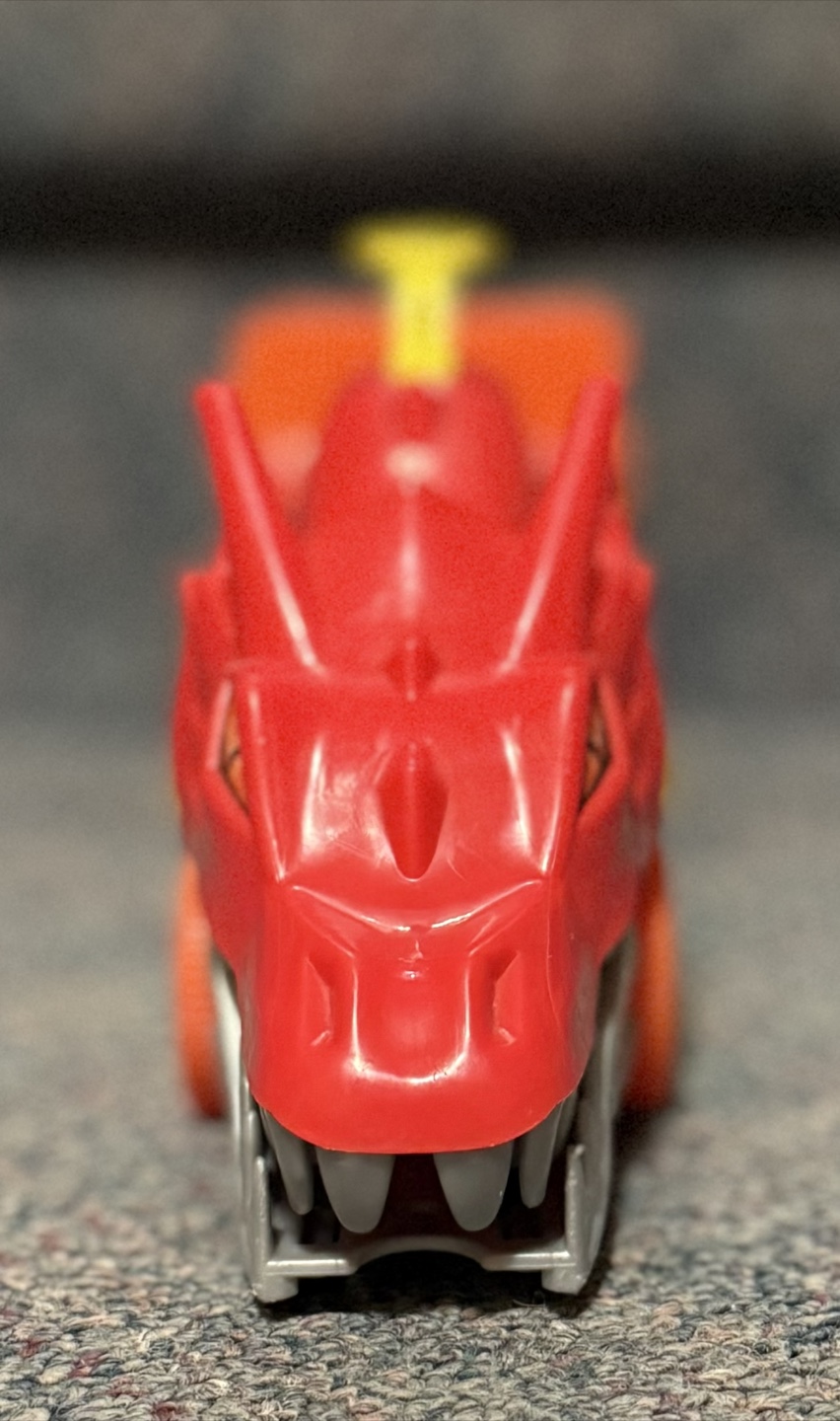 Hot Wheels Dragon Hauler Toy Car - photo 2