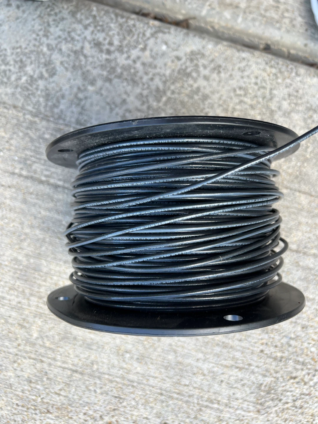 Cerrowire 14 GA Solid Black Wire - 500 ft - photo 3