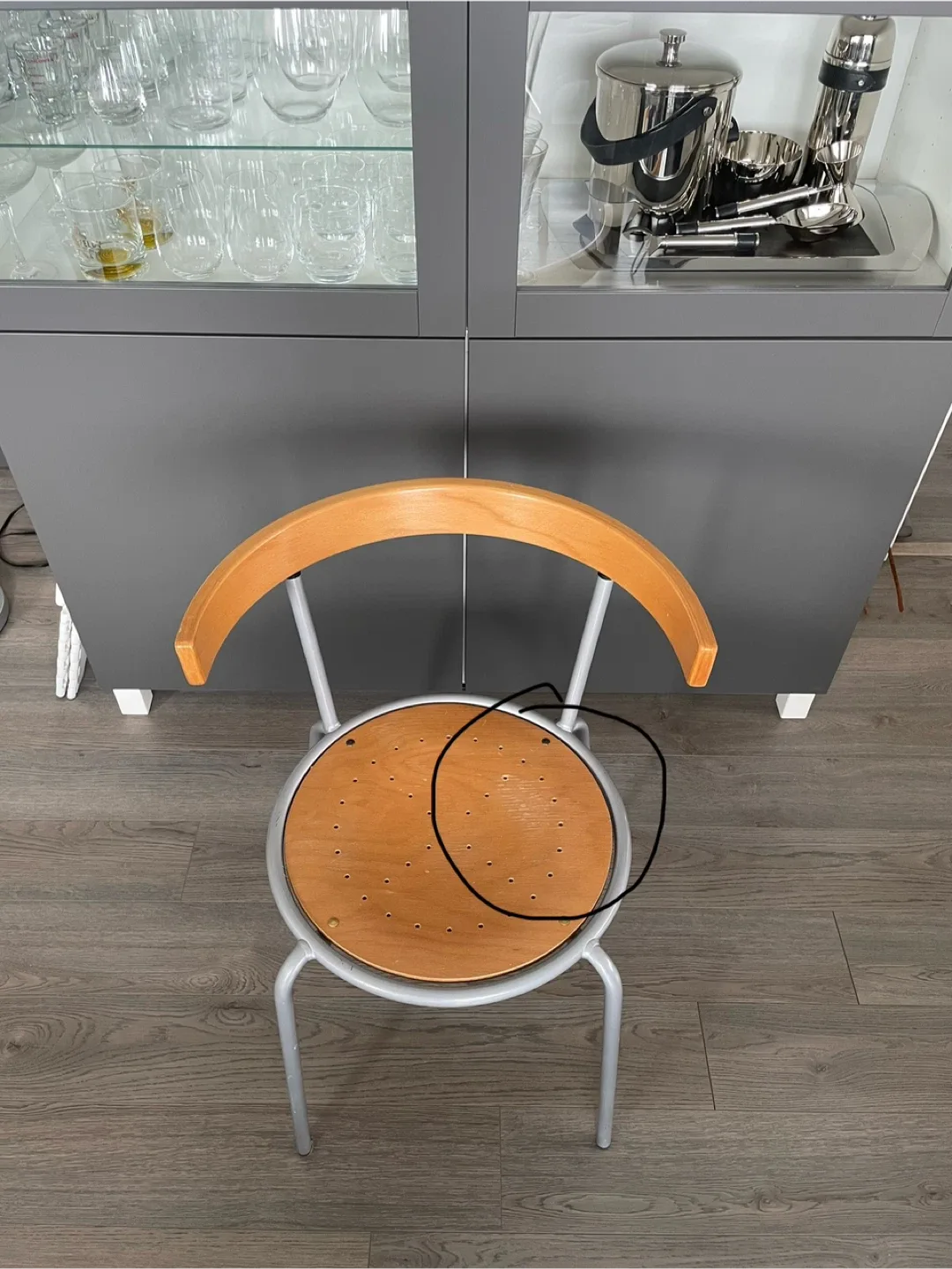 Wooden Seat Chair with Metal Frame image indicator(5)