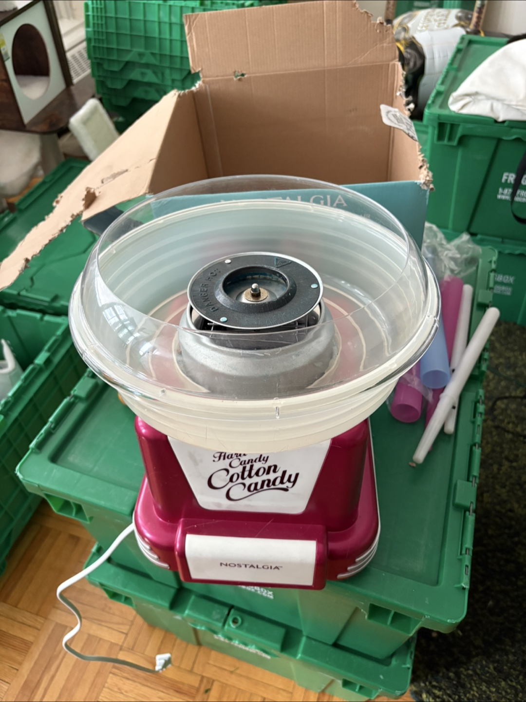 Nostalgia Cotton Candy Maker - photo 2