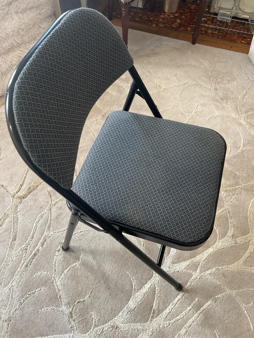 Folding Chair - Gray image indicator(4)