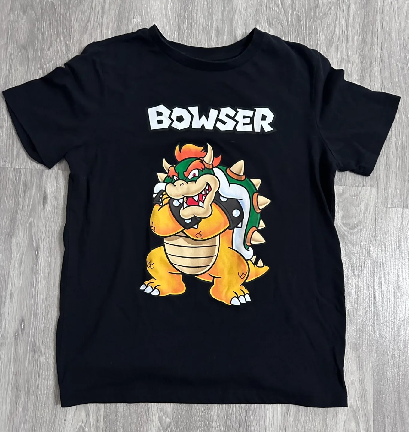 Super Mario Bowser Graphic Tee - XL thumbnail
