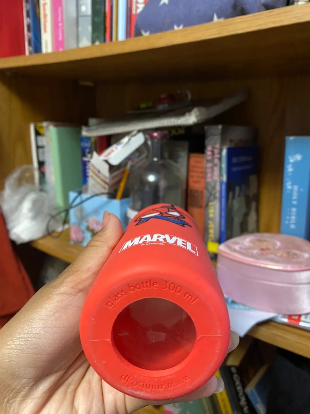 Marvel Spiderman Glass Bottle - 300ml image indicator(2)