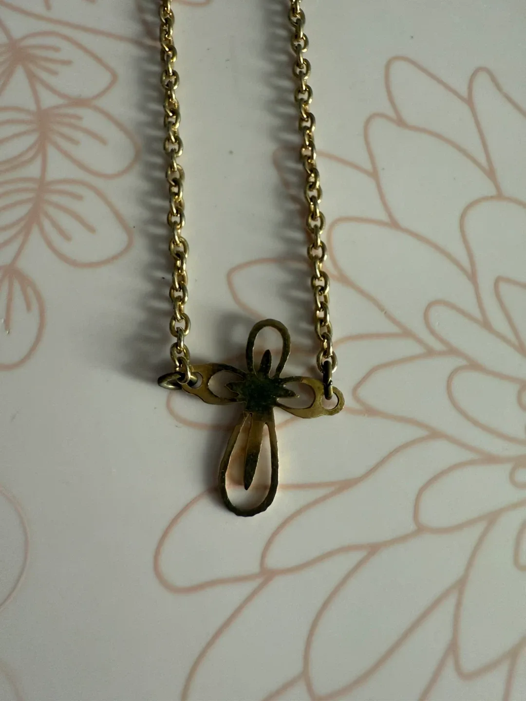 Gold Cross Pendant Necklace thumbnail