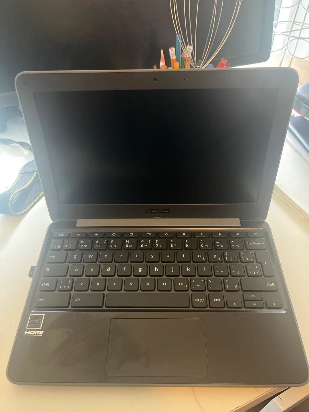 Asus Chromebook - Great for Students! image indicator(2)